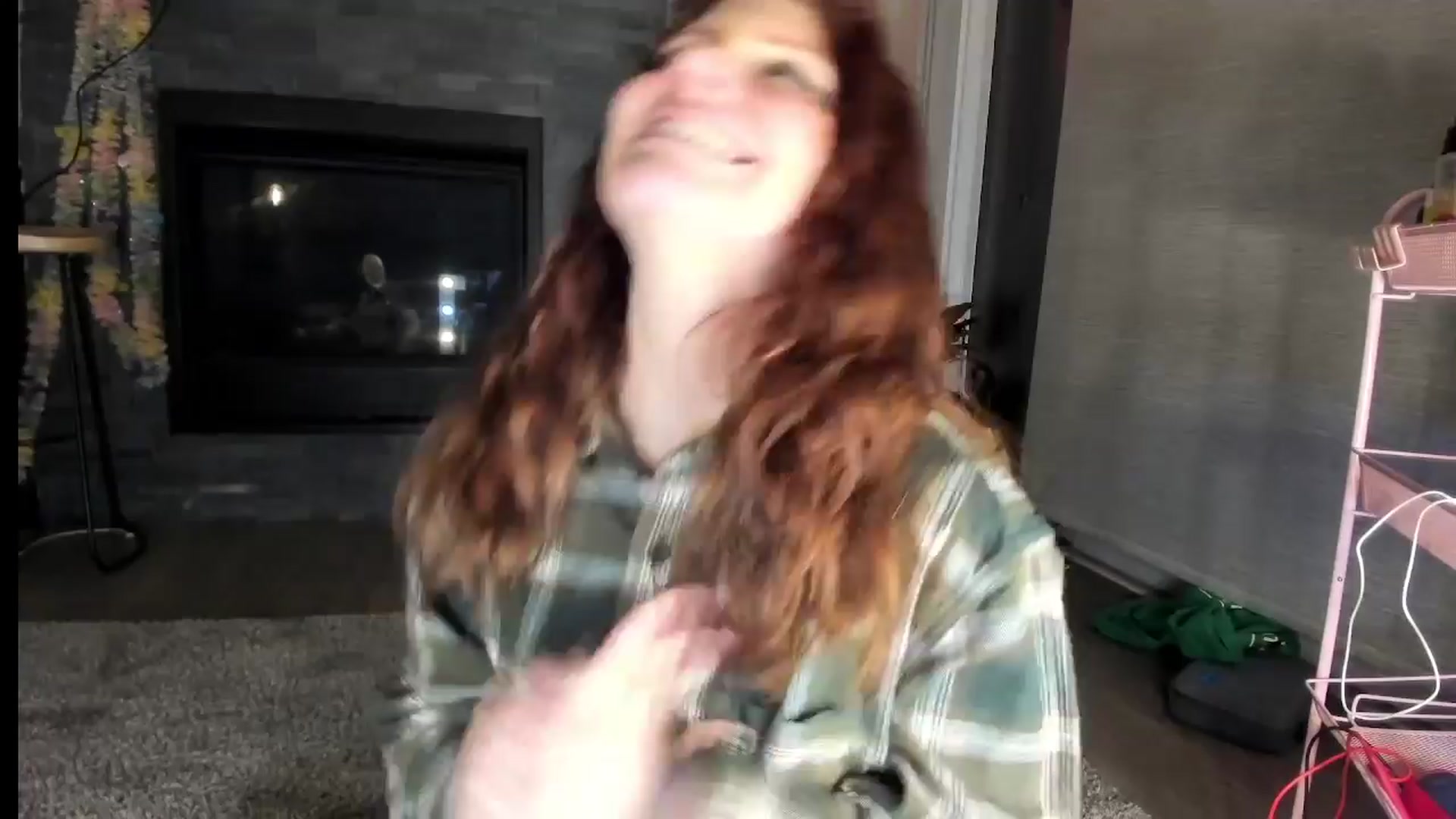 Gallery image thumbnail from Laurel's myfreecams stream on, 03/23/2024, 08:27 image 3 of 20