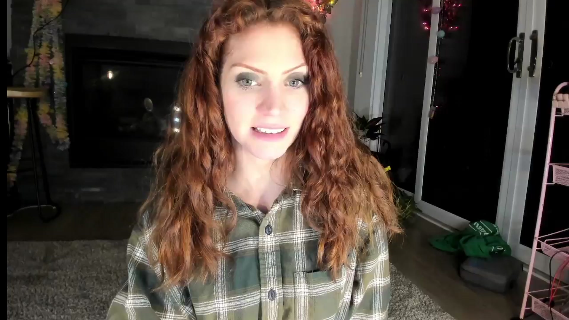 Gallery image thumbnail from Laurel's myfreecams stream on, 03/23/2024, 08:27 image 10 of 20
