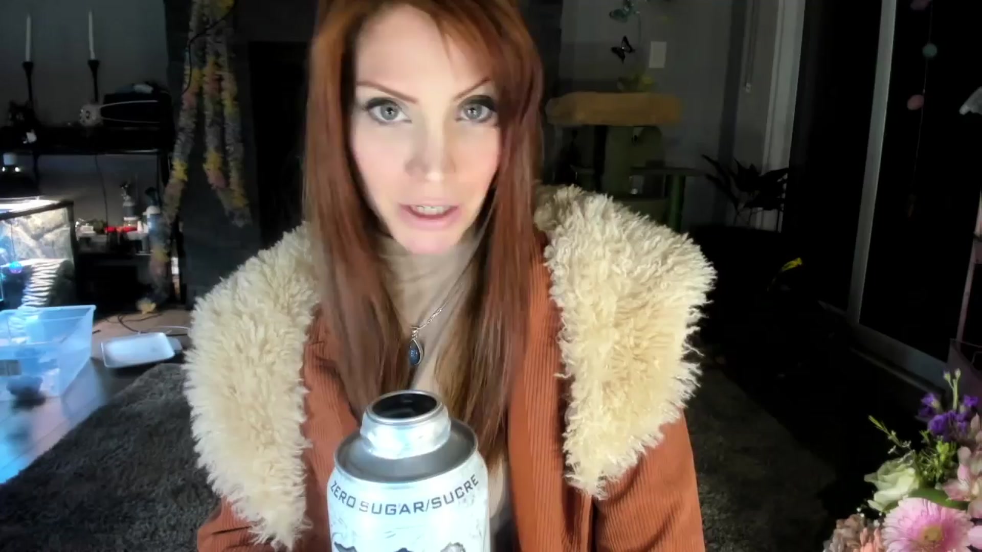 Gallery image thumbnail from Laurel's myfreecams stream on, 03/27/2024, 03:27 image 1 of 20