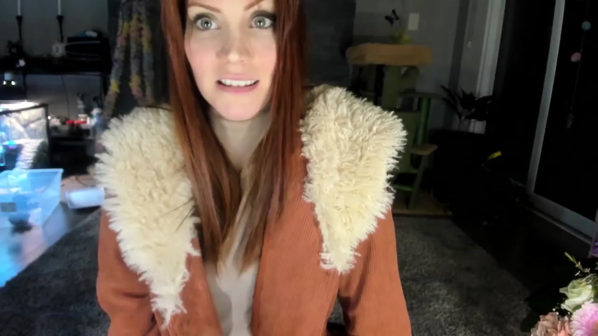 Gallery image thumbnail from Laurel's myfreecams stream on, 03/27/2024, 06:24 image 14 of 20