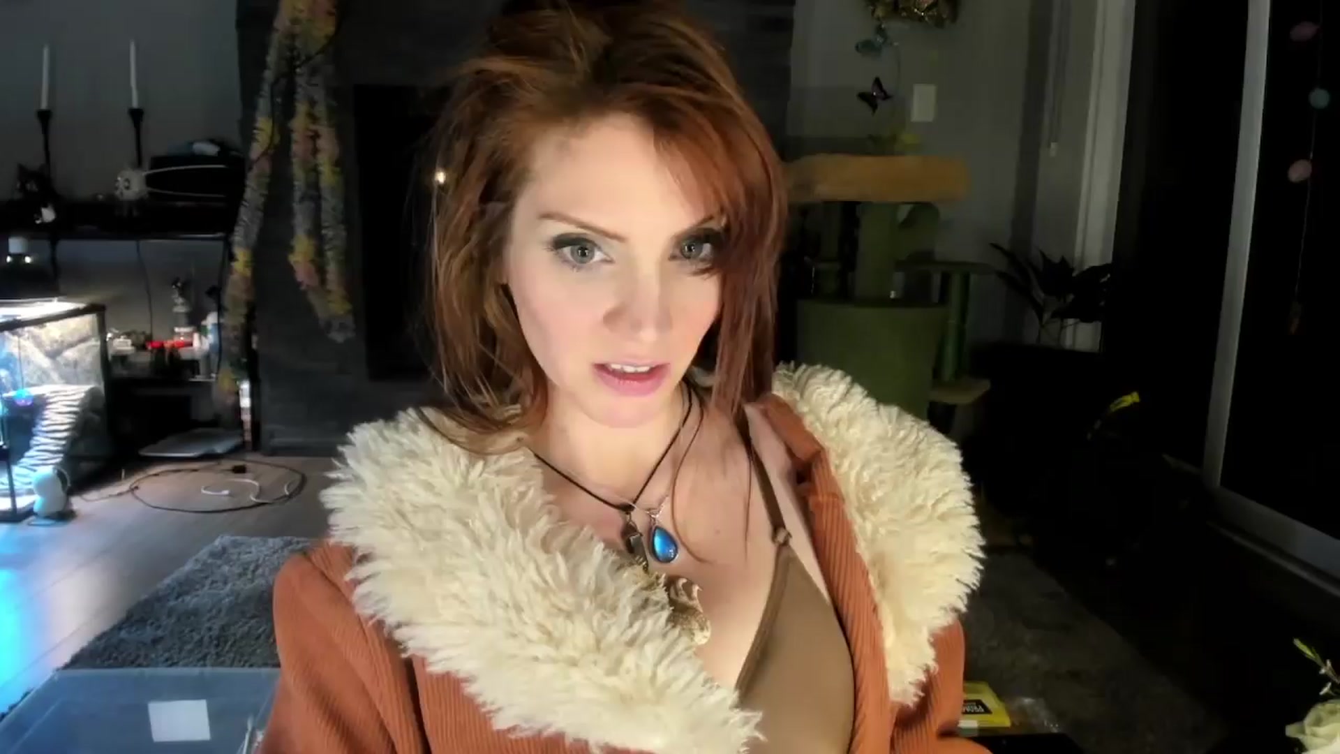 Gallery image thumbnail from Laurel's myfreecams stream on, 03/27/2024, 07:41 image 17 of 20