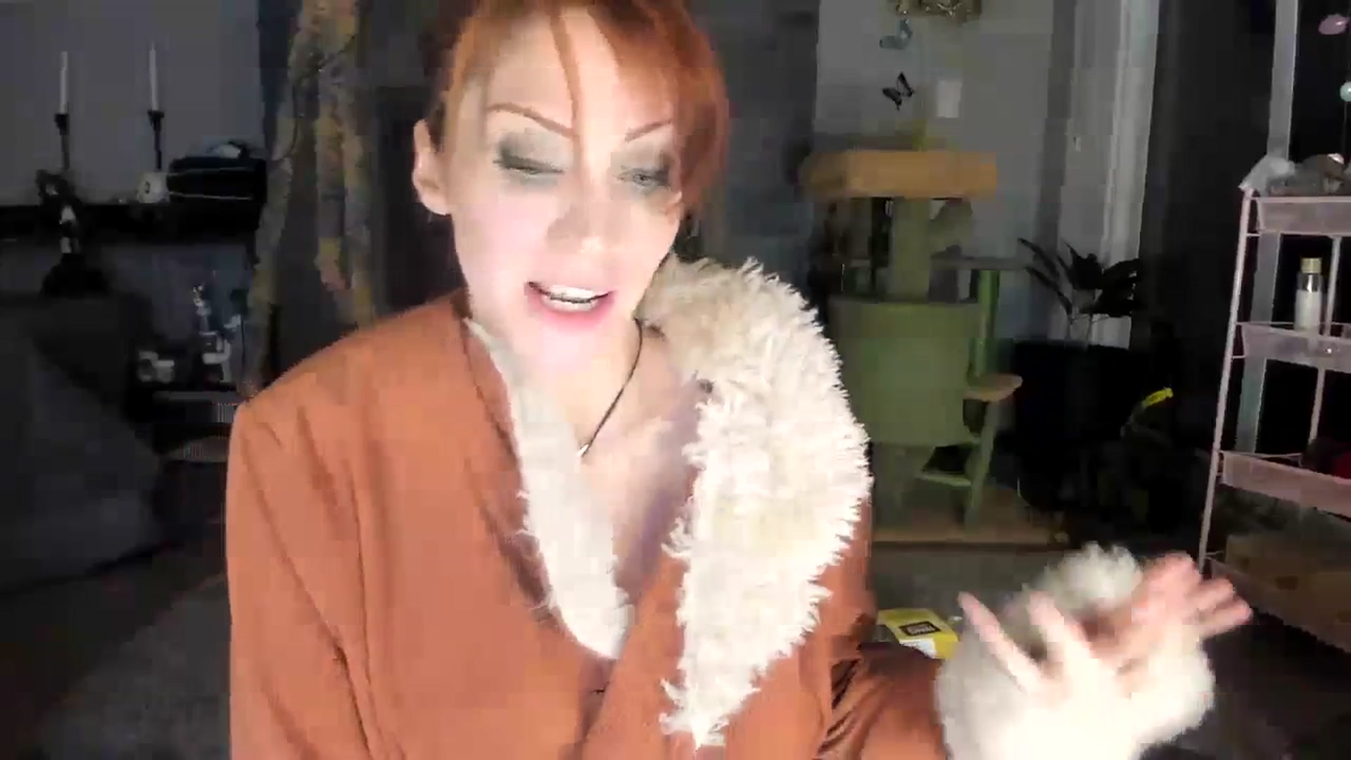 Gallery image thumbnail from Laurel's myfreecams stream on, 03/27/2024, 10:36 image 15 of 20