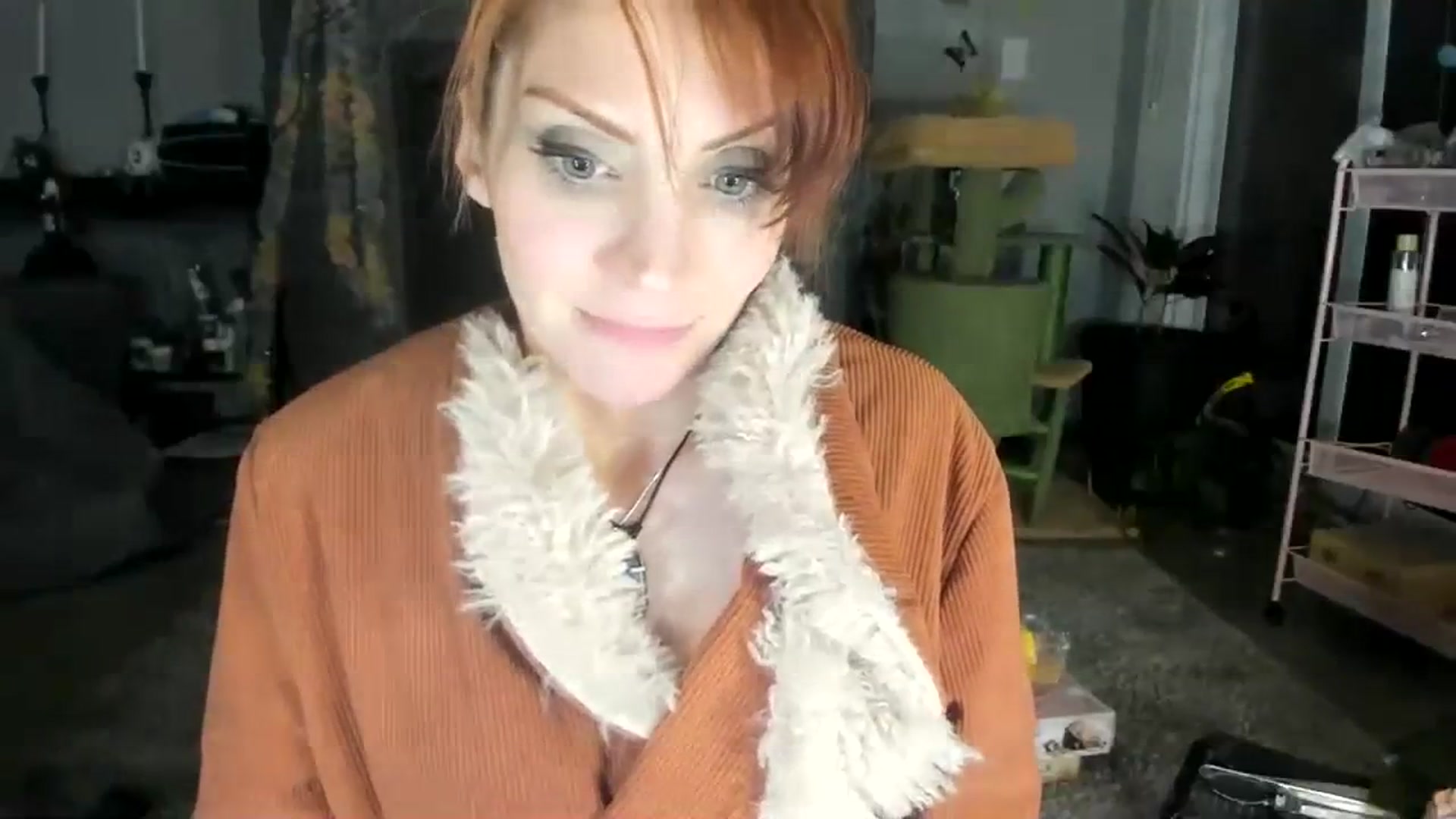 Gallery image thumbnail from Laurel's myfreecams stream on, 03/27/2024, 10:36 image 11 of 20