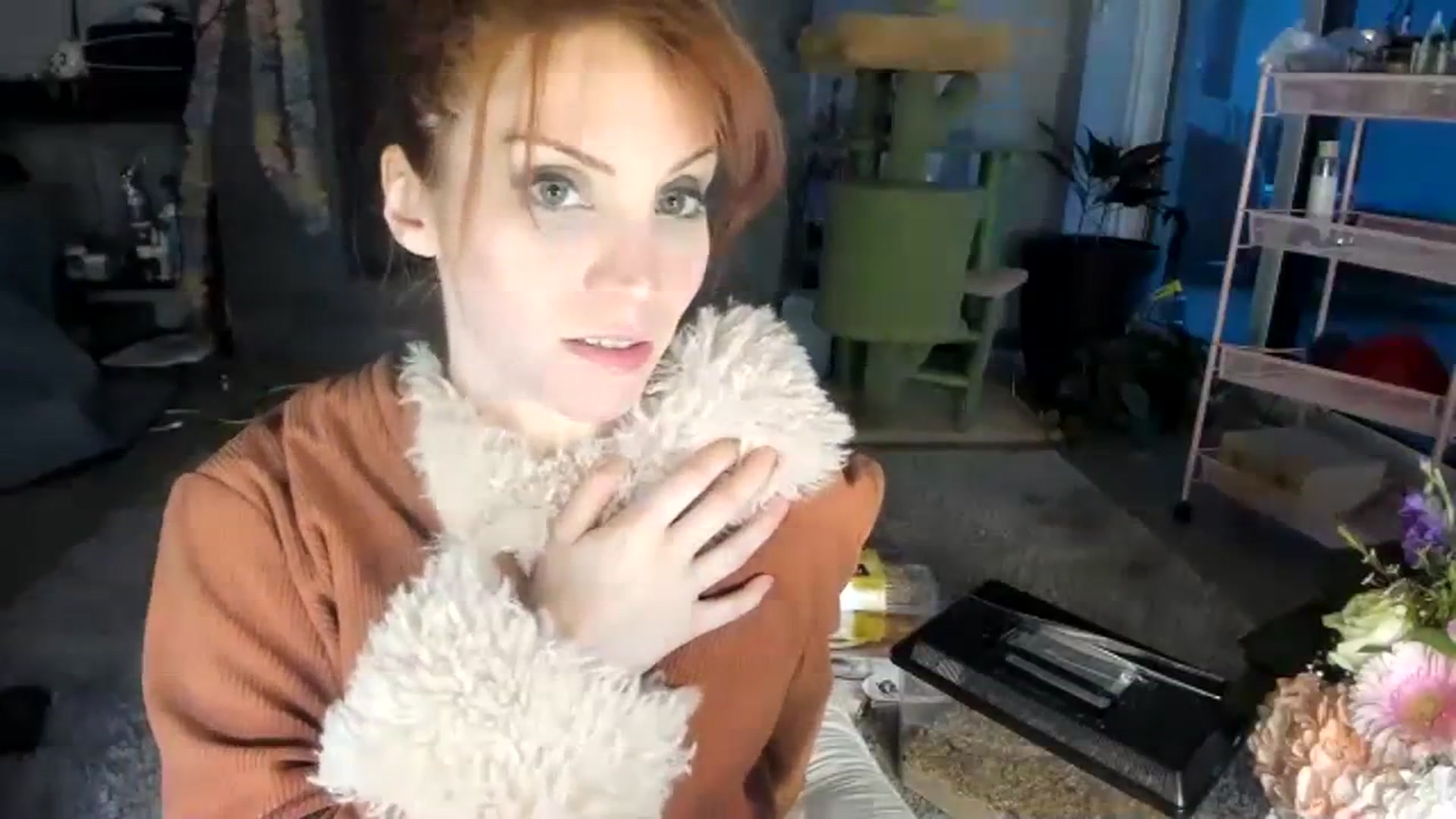 Gallery image thumbnail from Laurel's myfreecams stream on, 03/27/2024, 12:21 image 11 of 20