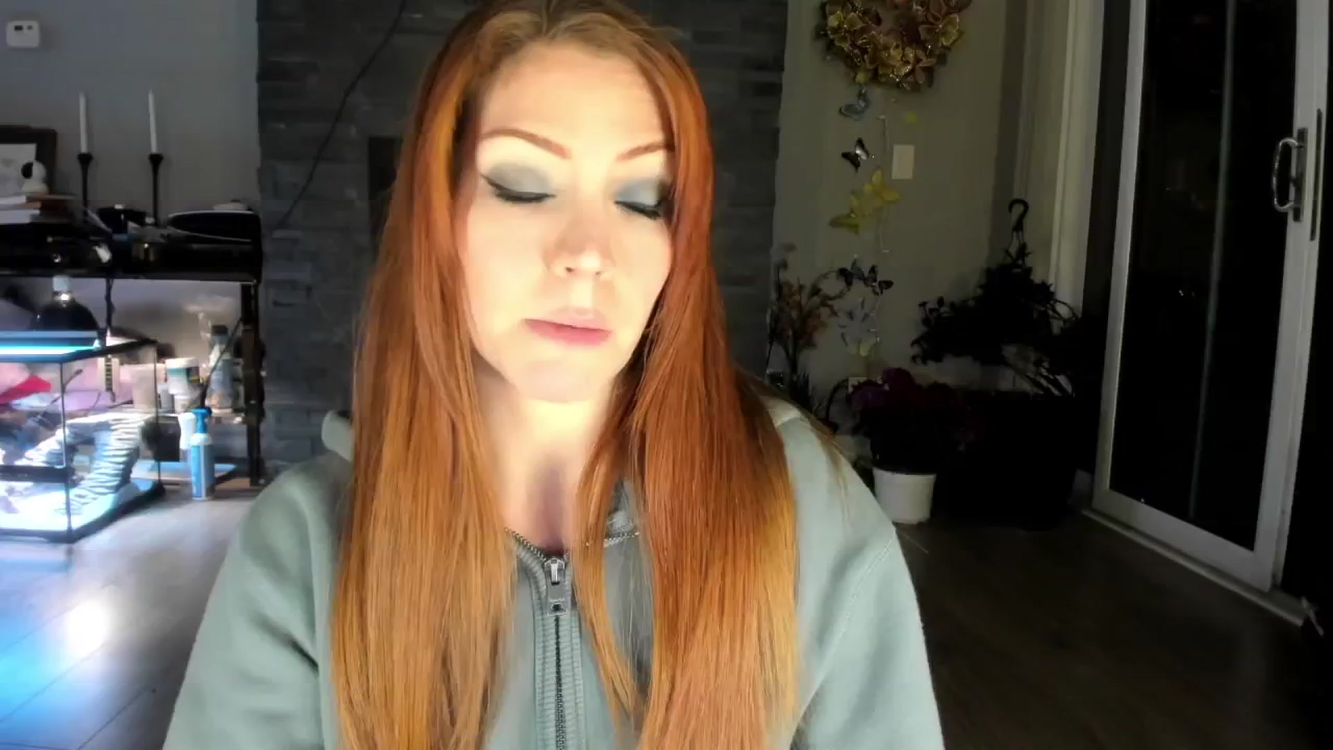 Gallery image thumbnail from Laurel's myfreecams stream on, 05/11/2024, 03:31 image 15 of 20