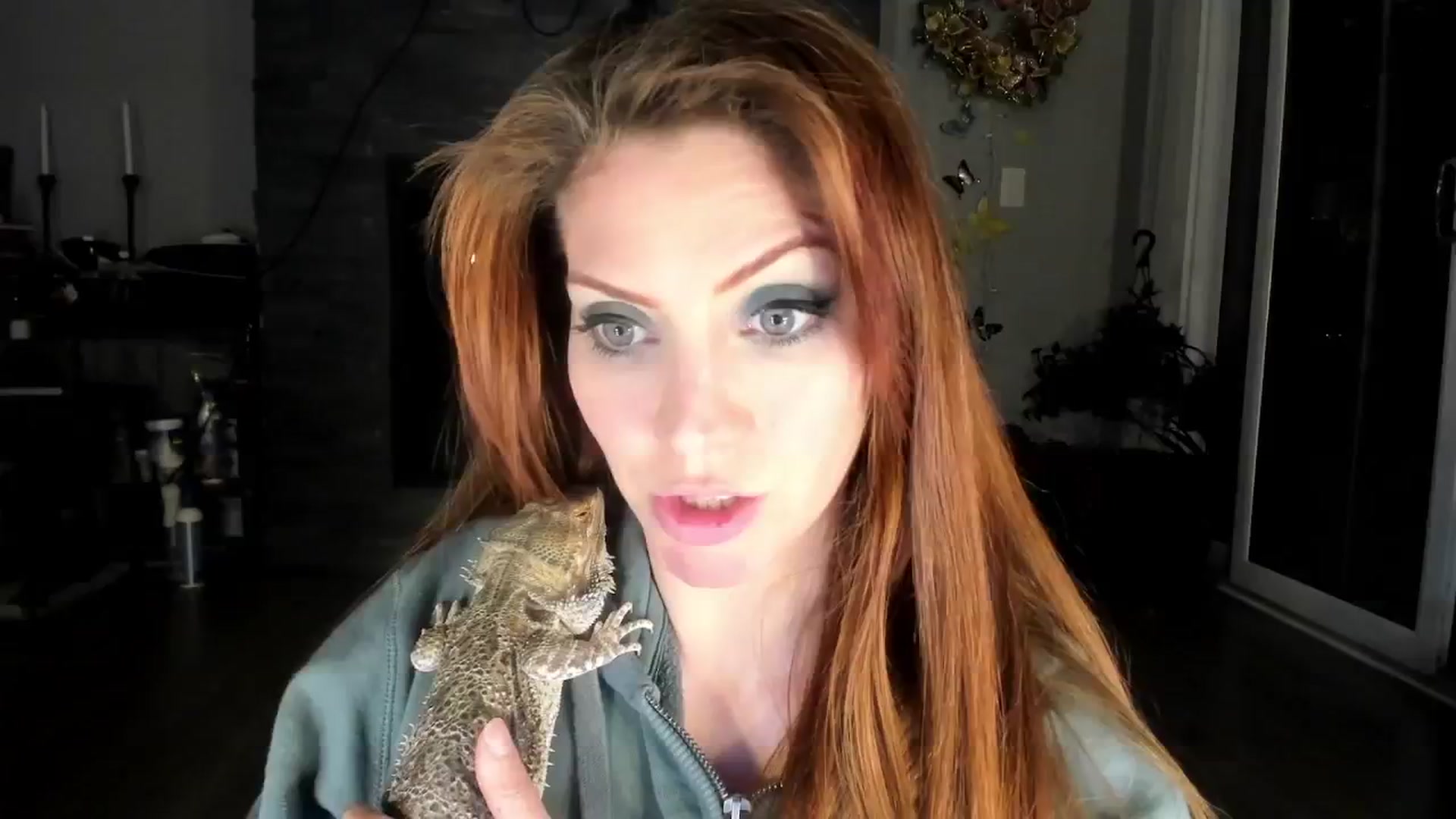 Gallery image thumbnail from Laurel's myfreecams stream on, 05/11/2024, 05:09 image 11 of 20