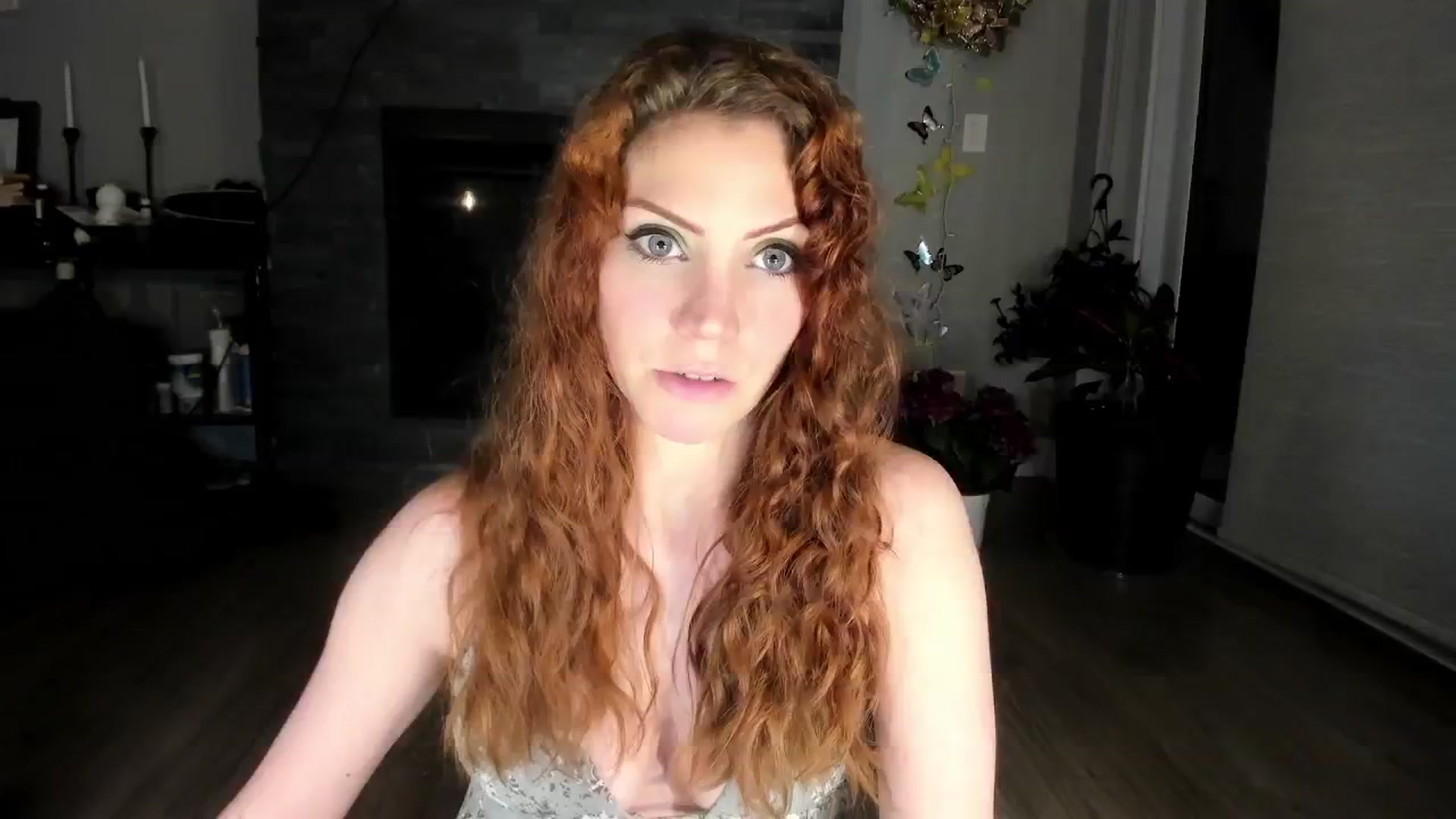 Gallery image thumbnail from Laurel's myfreecams stream on, 05/15/2024, 03:19 image 3 of 20