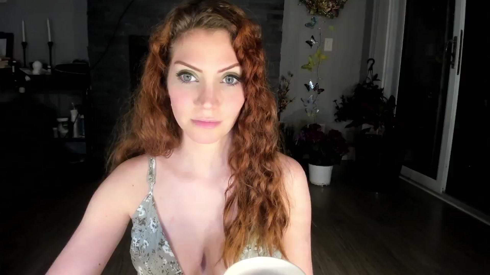 Gallery image thumbnail from Laurel's myfreecams stream on, 05/15/2024, 03:19 image 9 of 20