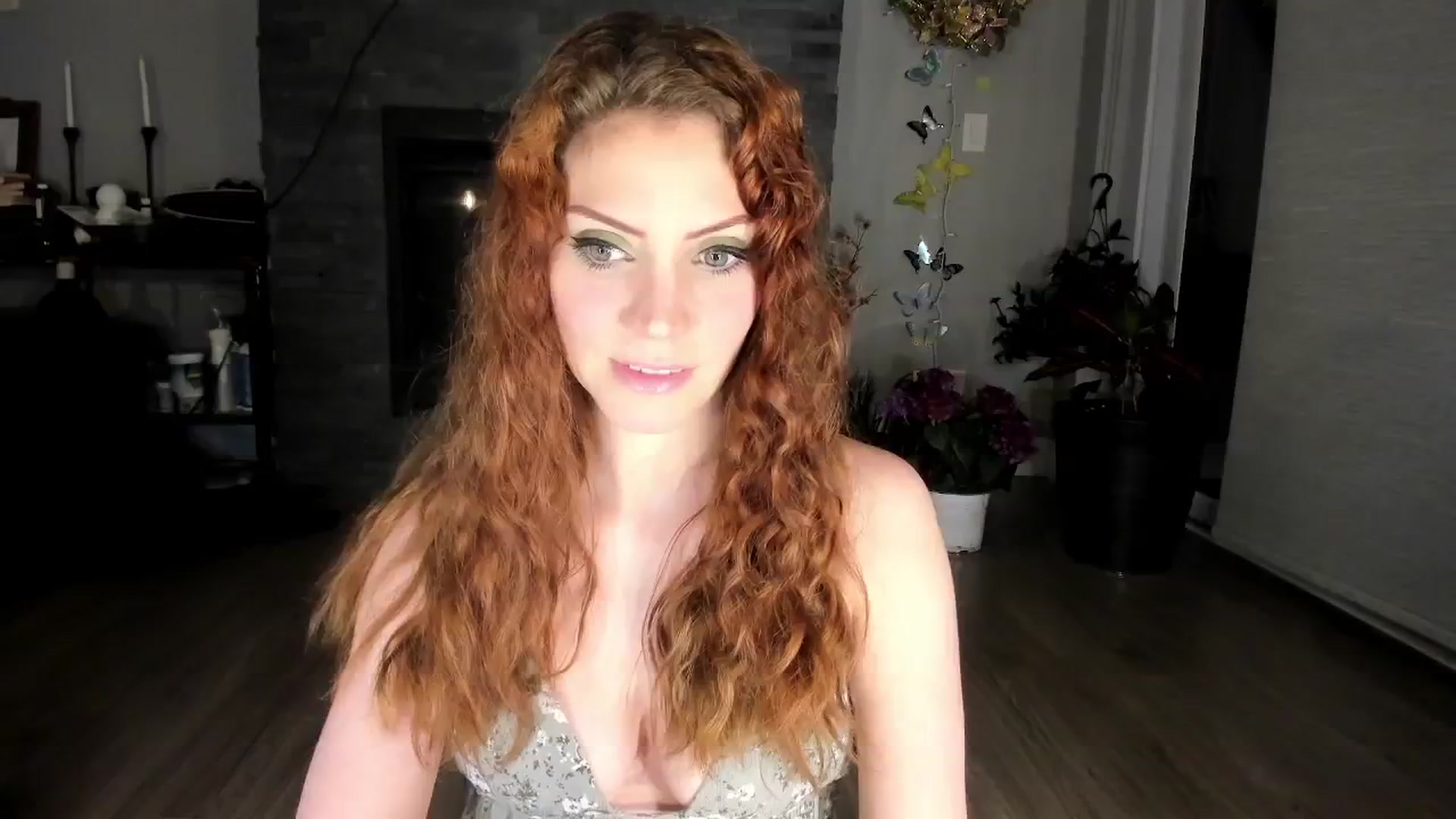 Gallery image thumbnail from Laurel's myfreecams stream on, 05/15/2024, 03:19 image 2 of 20