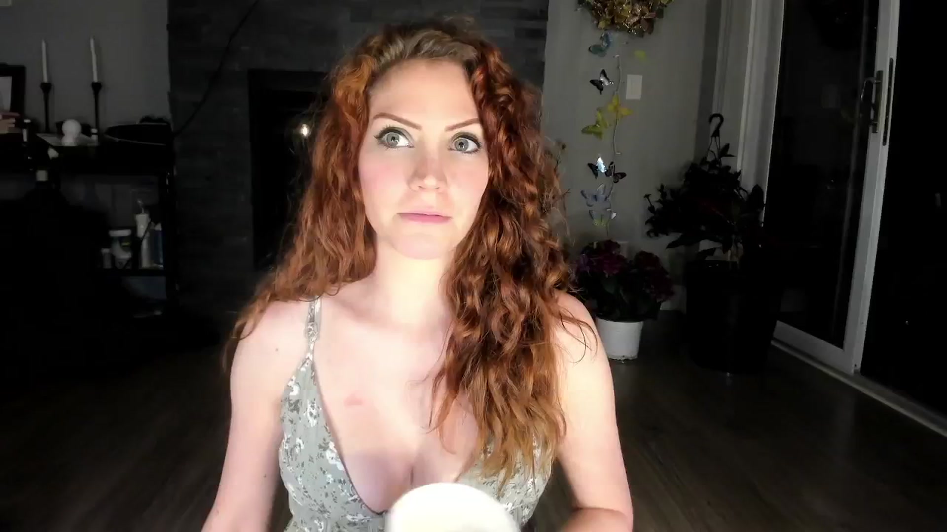 Gallery image thumbnail from Laurel's myfreecams stream on, 05/15/2024, 03:19 image 11 of 20
