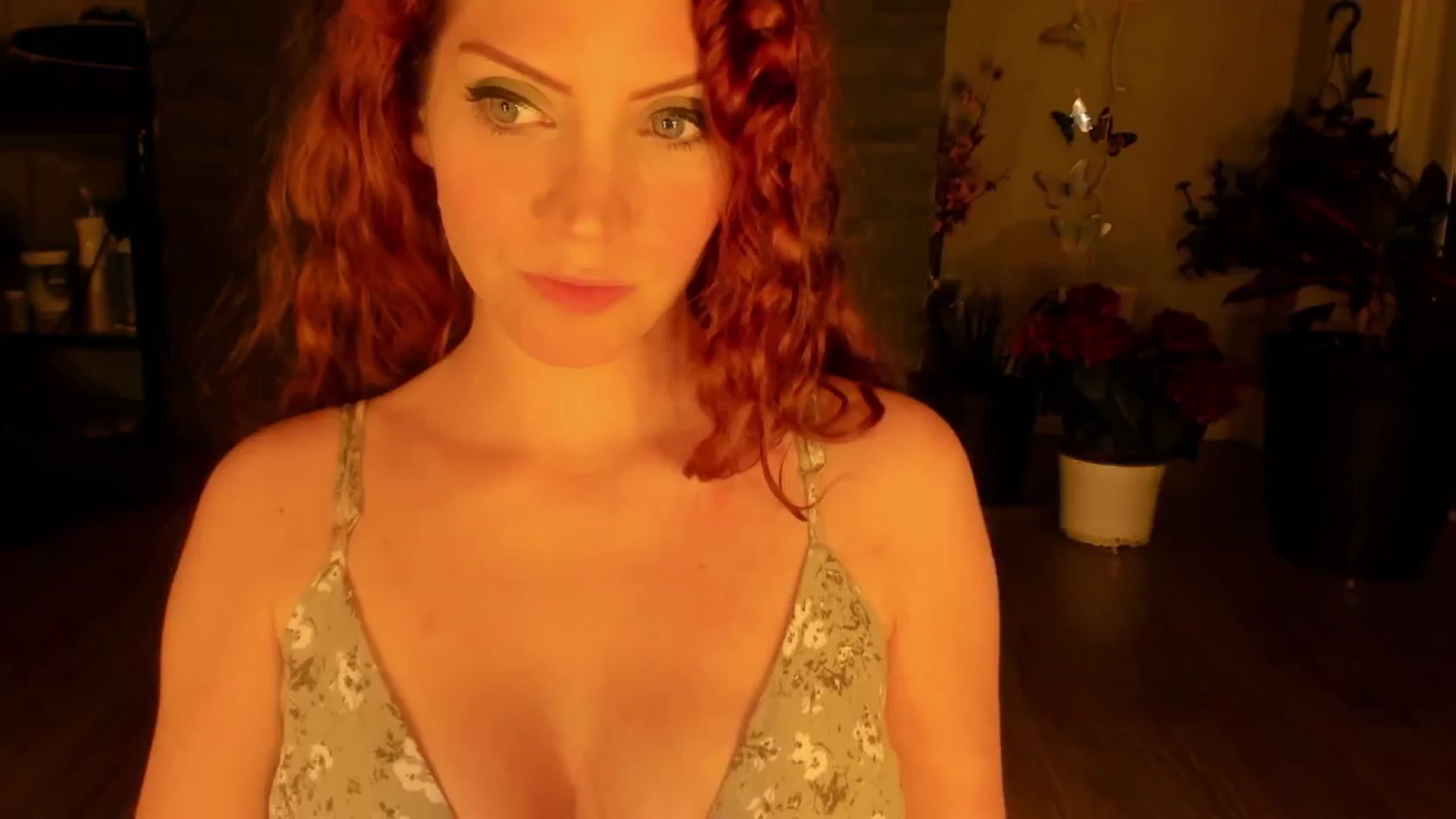 Gallery image thumbnail from Laurel's myfreecams stream on, 05/15/2024, 04:01 image 13 of 20