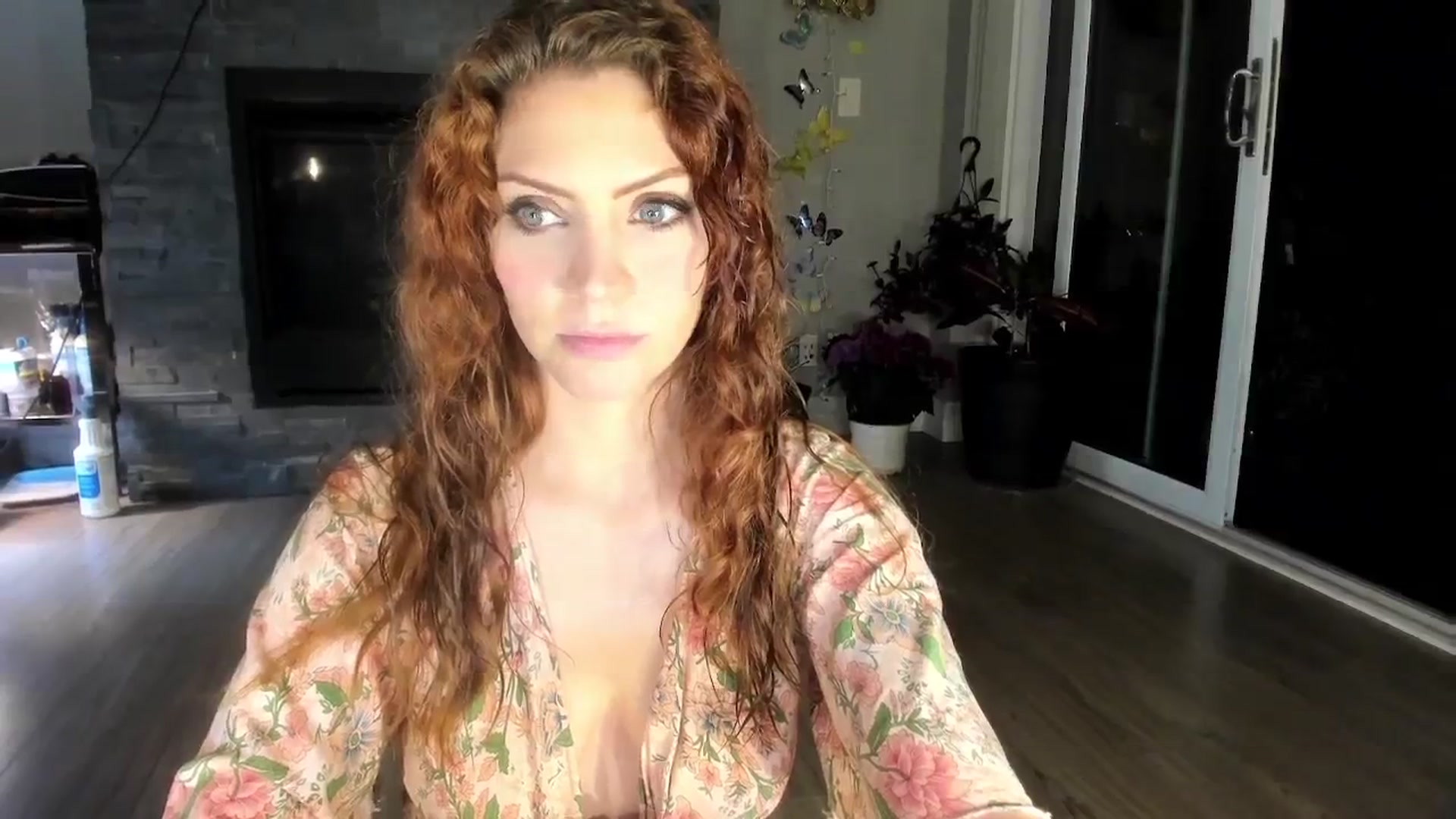 Gallery image thumbnail from Laurel's myfreecams stream on, 05/18/2024, 03:10 image 3 of 20