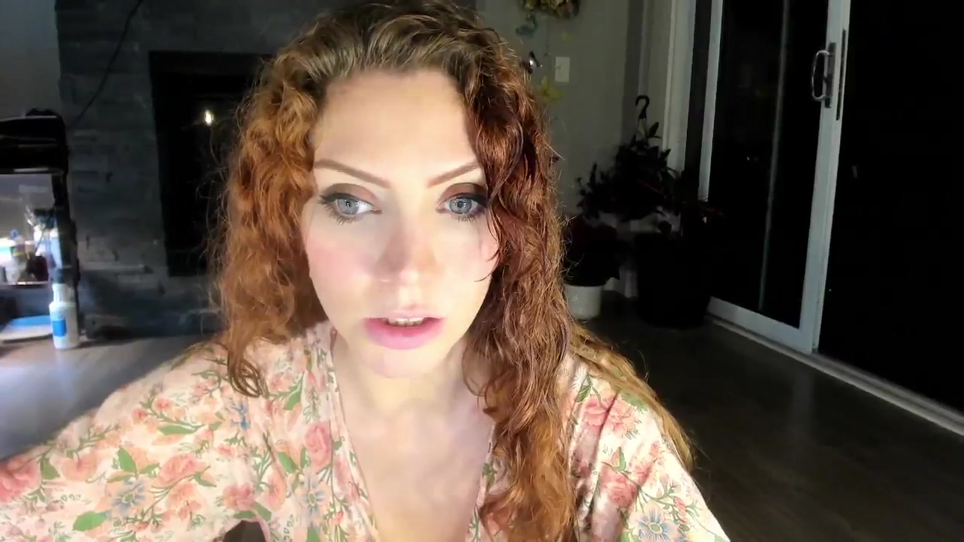 Gallery image thumbnail from Laurel's myfreecams stream on, 05/18/2024, 03:10 image 10 of 20