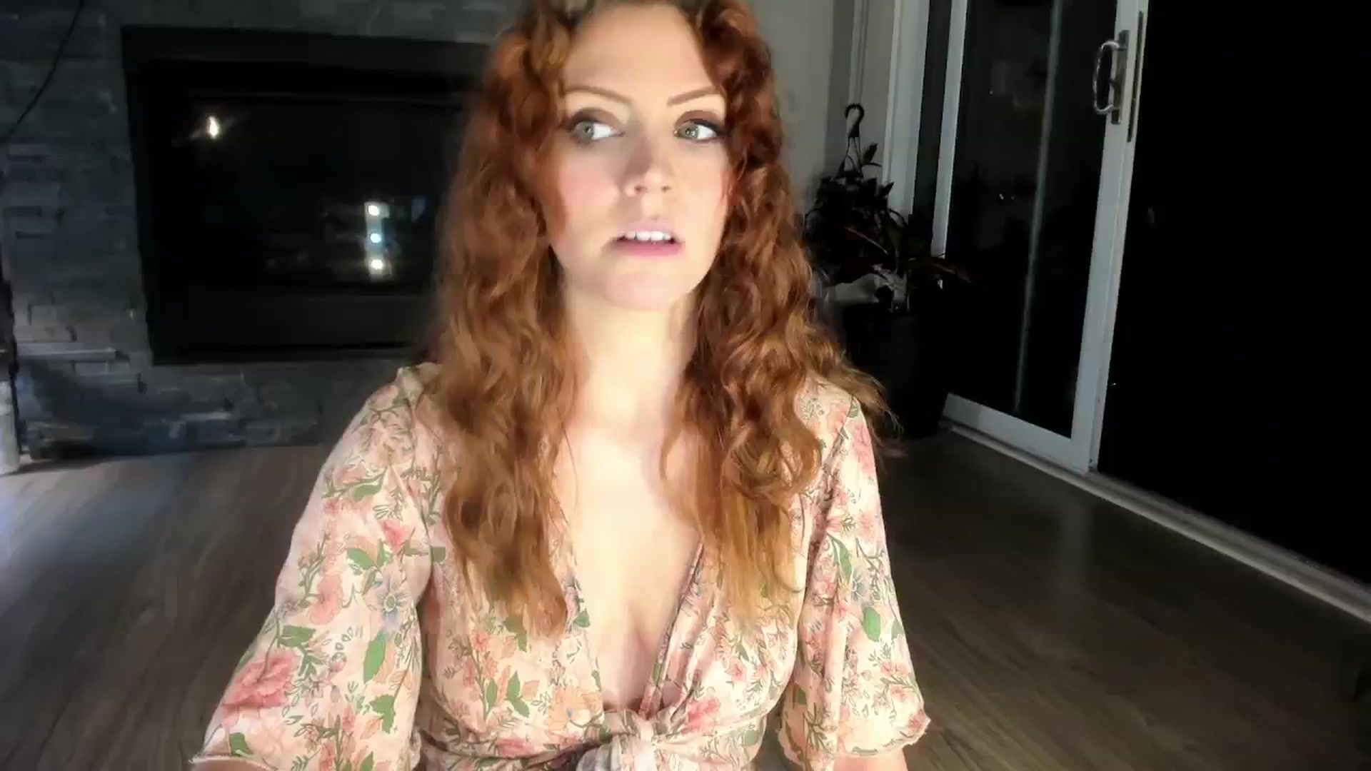 Gallery image thumbnail from Laurel's myfreecams stream on, 05/18/2024, 04:14 image 12 of 20