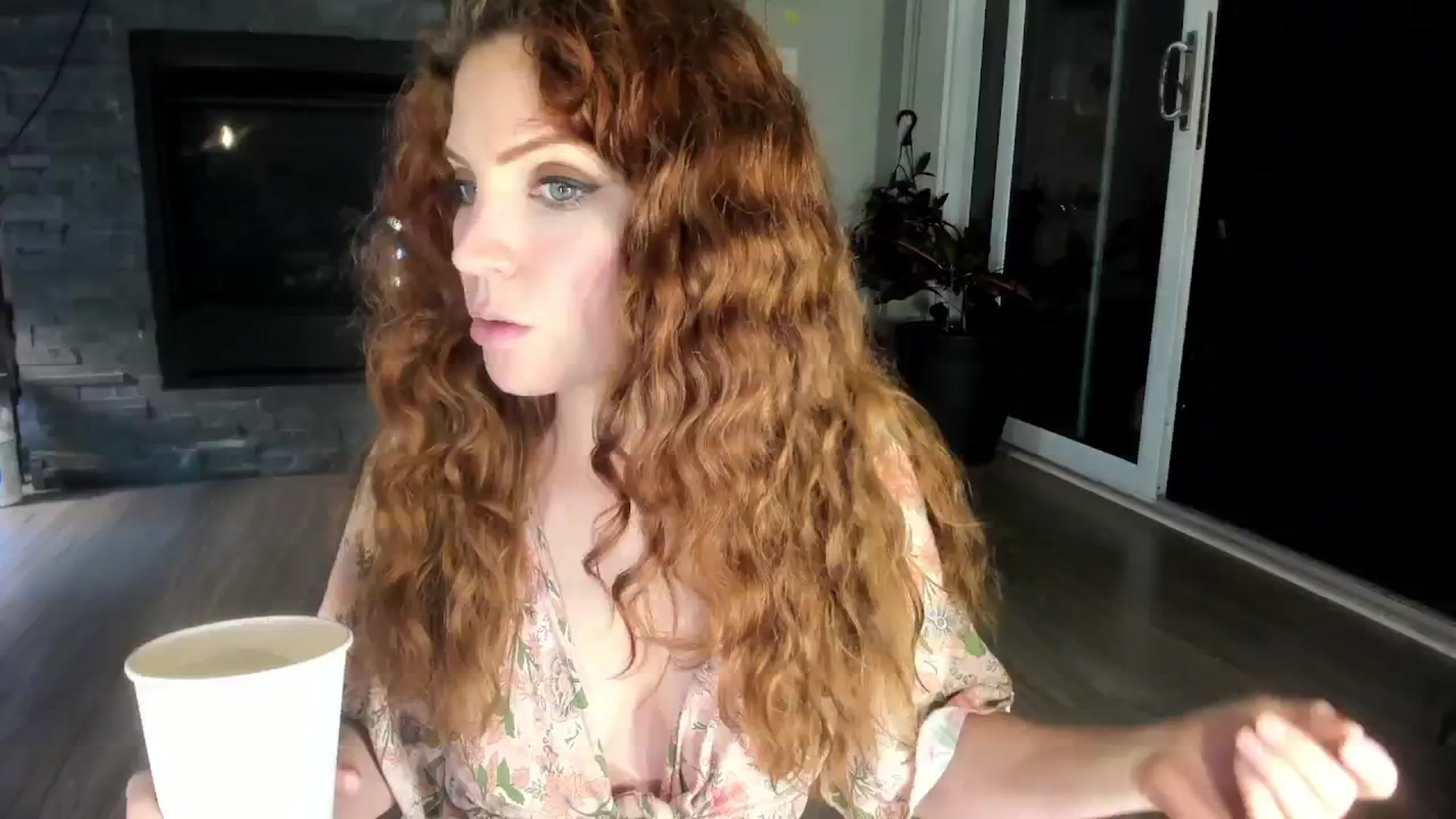 Gallery image thumbnail from Laurel's myfreecams stream on, 05/18/2024, 04:14 image 14 of 20