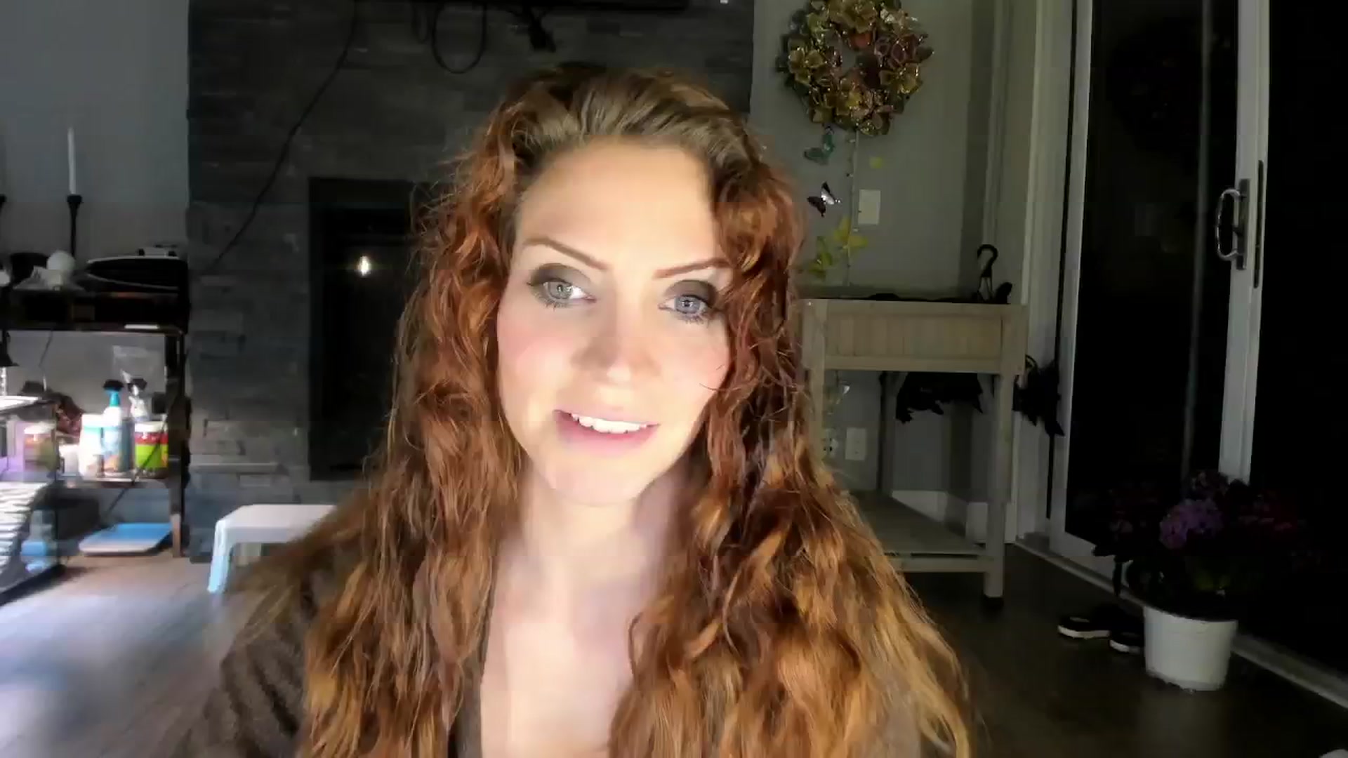 Gallery image thumbnail from Laurel's myfreecams stream on, 05/24/2024, 03:16 image 1 of 20