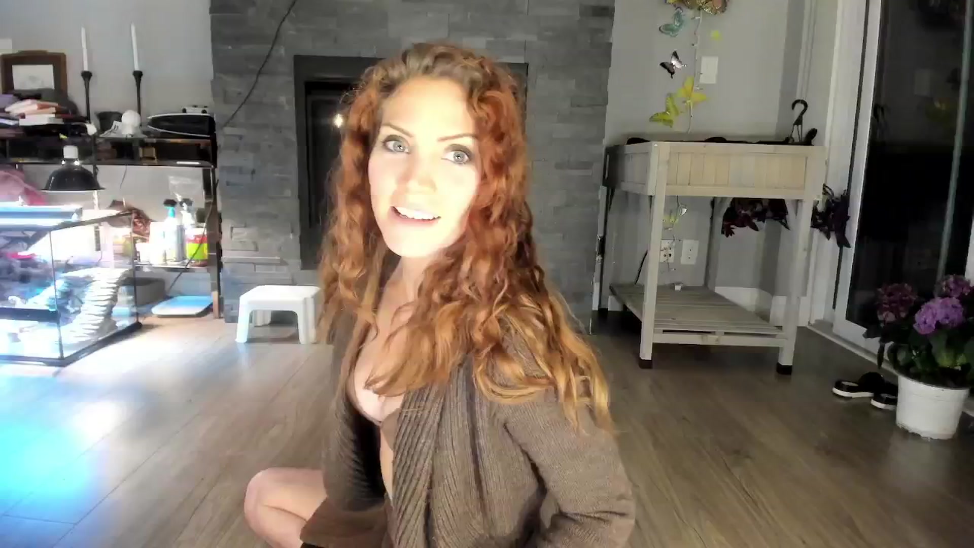 Gallery image thumbnail from Laurel's myfreecams stream on, 05/24/2024, 05:47 image 6 of 20