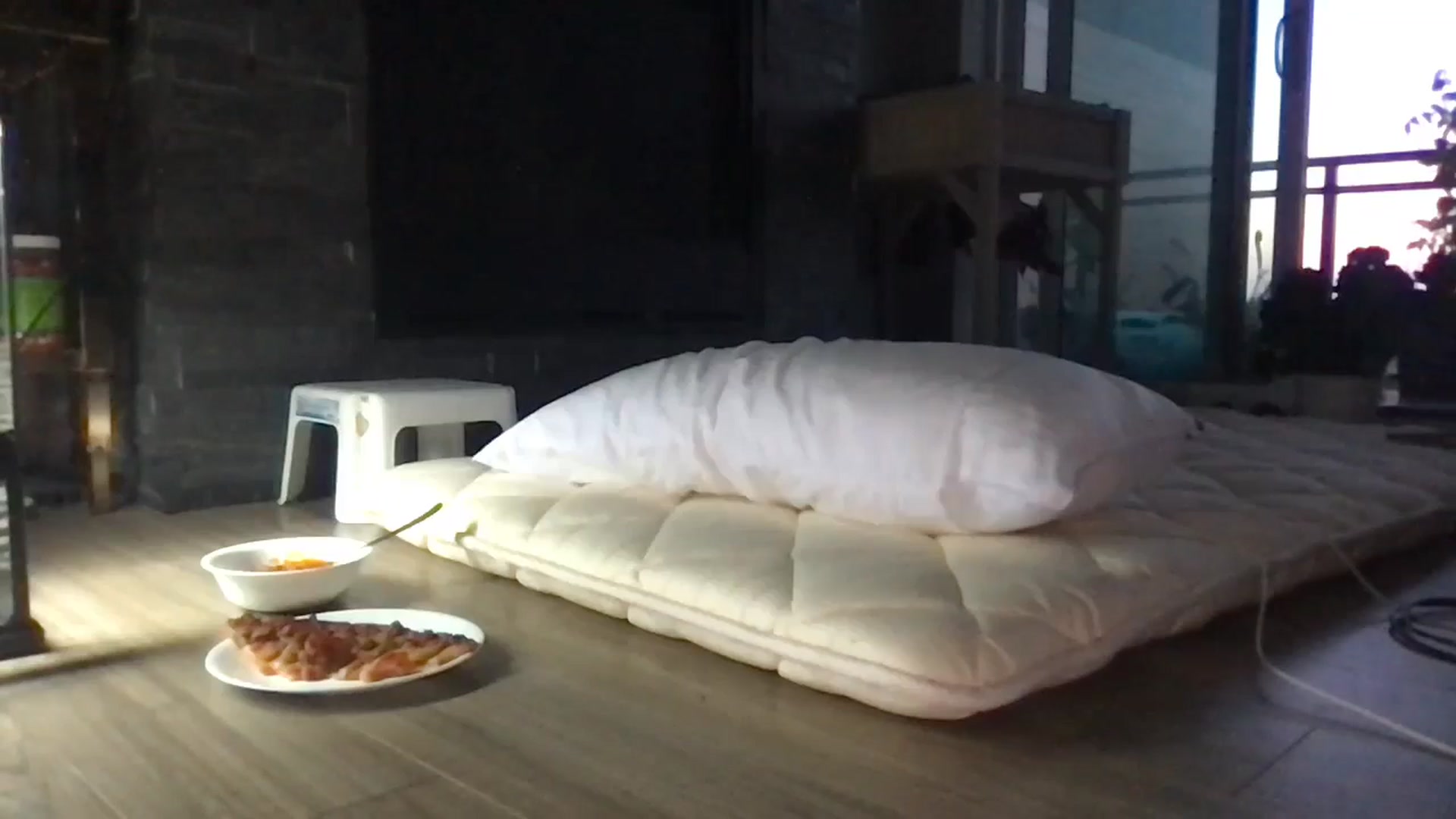 Gallery image thumbnail from Laurel's myfreecams stream on, 05/24/2024, 10:01 image 17 of 20