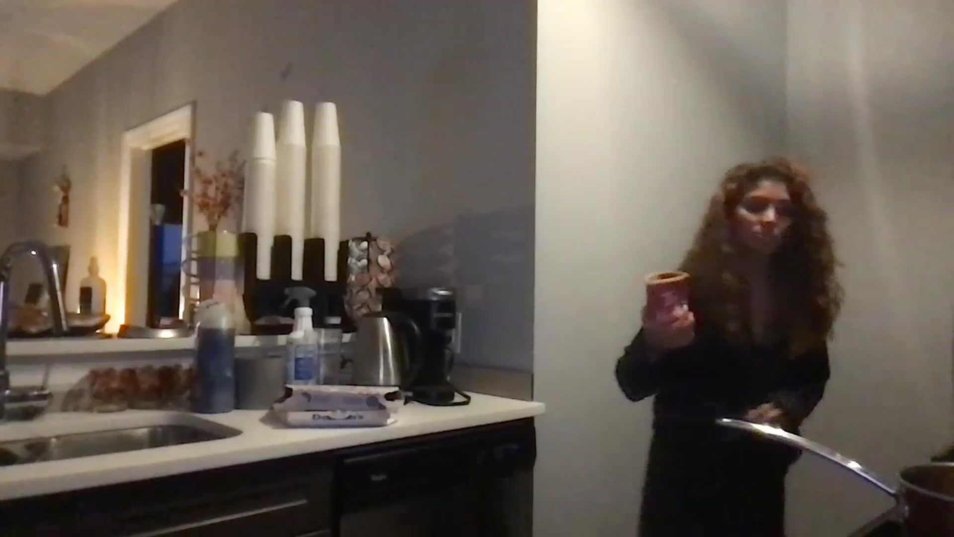 Gallery image thumbnail from Laurel's myfreecams stream on, 05/24/2024, 10:01 image 8 of 20