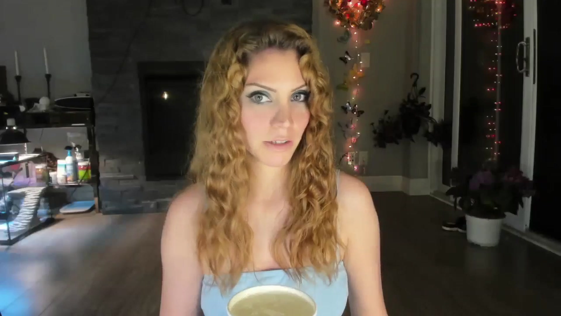 Gallery image thumbnail from Laurel's myfreecams stream on, 05/25/2024, 09:30 image 4 of 20