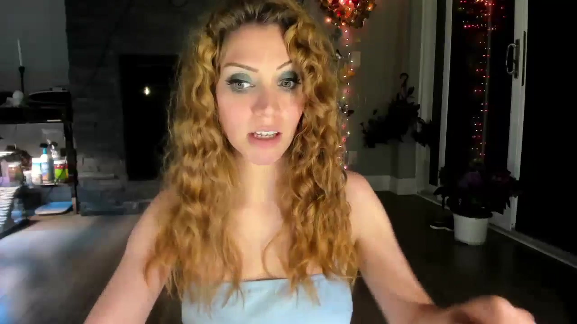 Gallery image thumbnail from Laurel's myfreecams stream on, 05/25/2024, 09:30 image 11 of 20