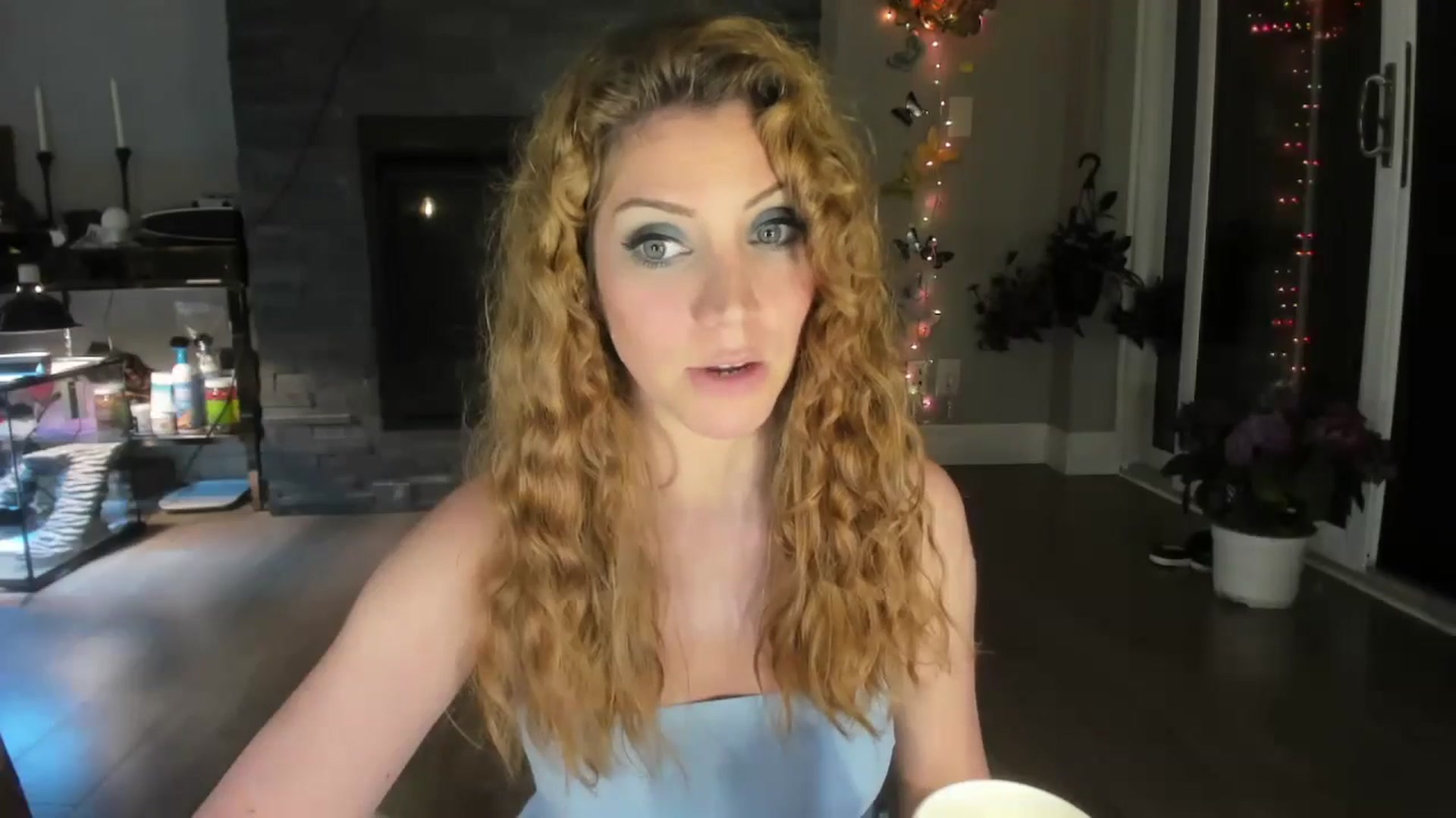 Gallery image thumbnail from Laurel's myfreecams stream on, 05/25/2024, 09:30 image 5 of 20