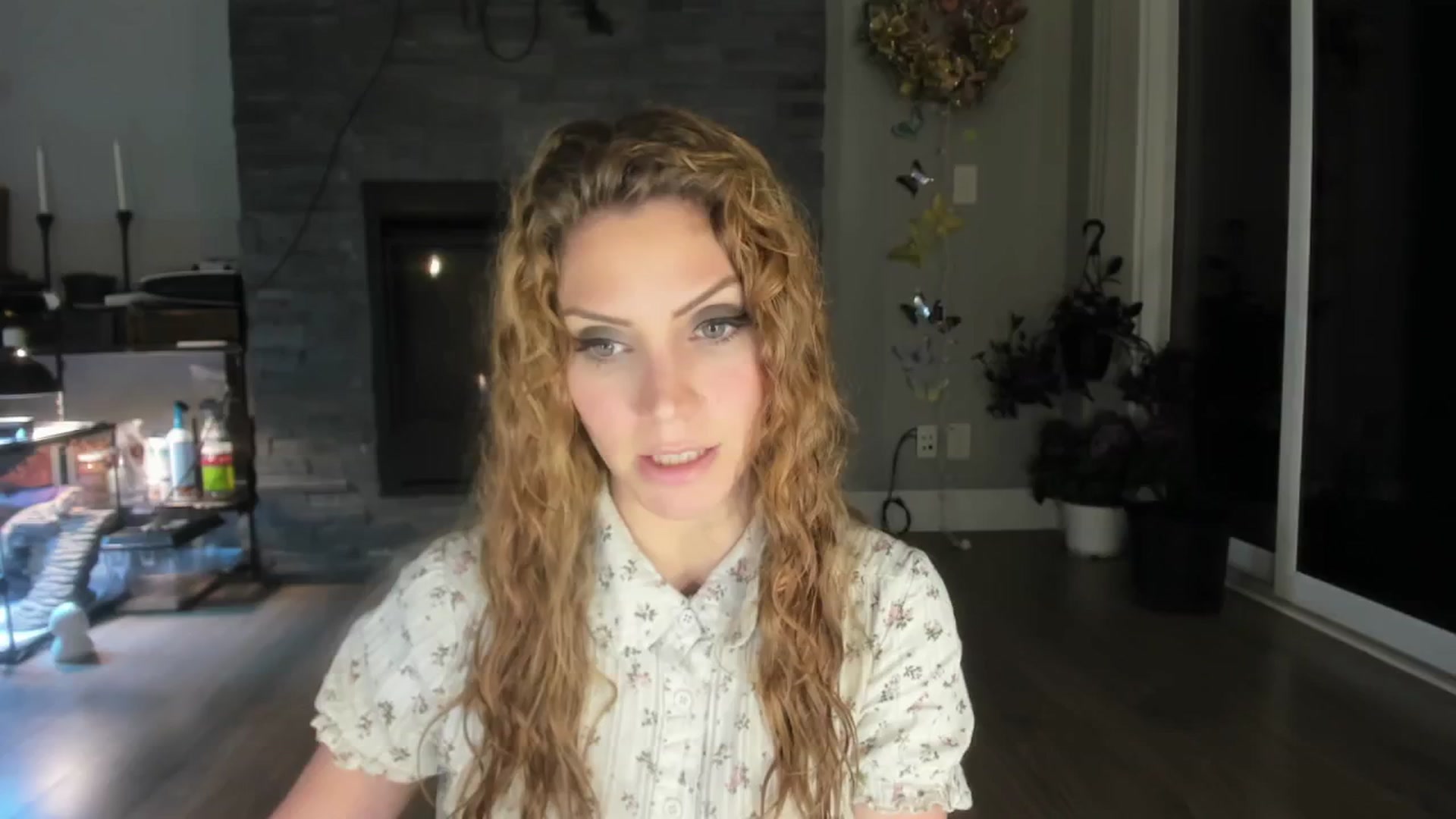 Gallery image thumbnail from Laurel's myfreecams stream on, 05/28/2024, 01:45 image 14 of 20