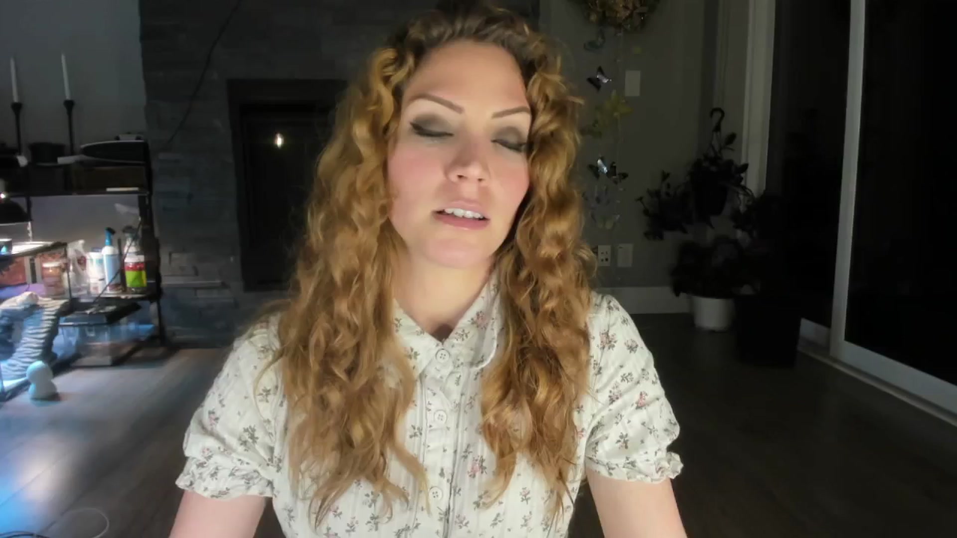 Gallery image thumbnail from Laurel's myfreecams stream on, 05/28/2024, 03:20 image 6 of 20