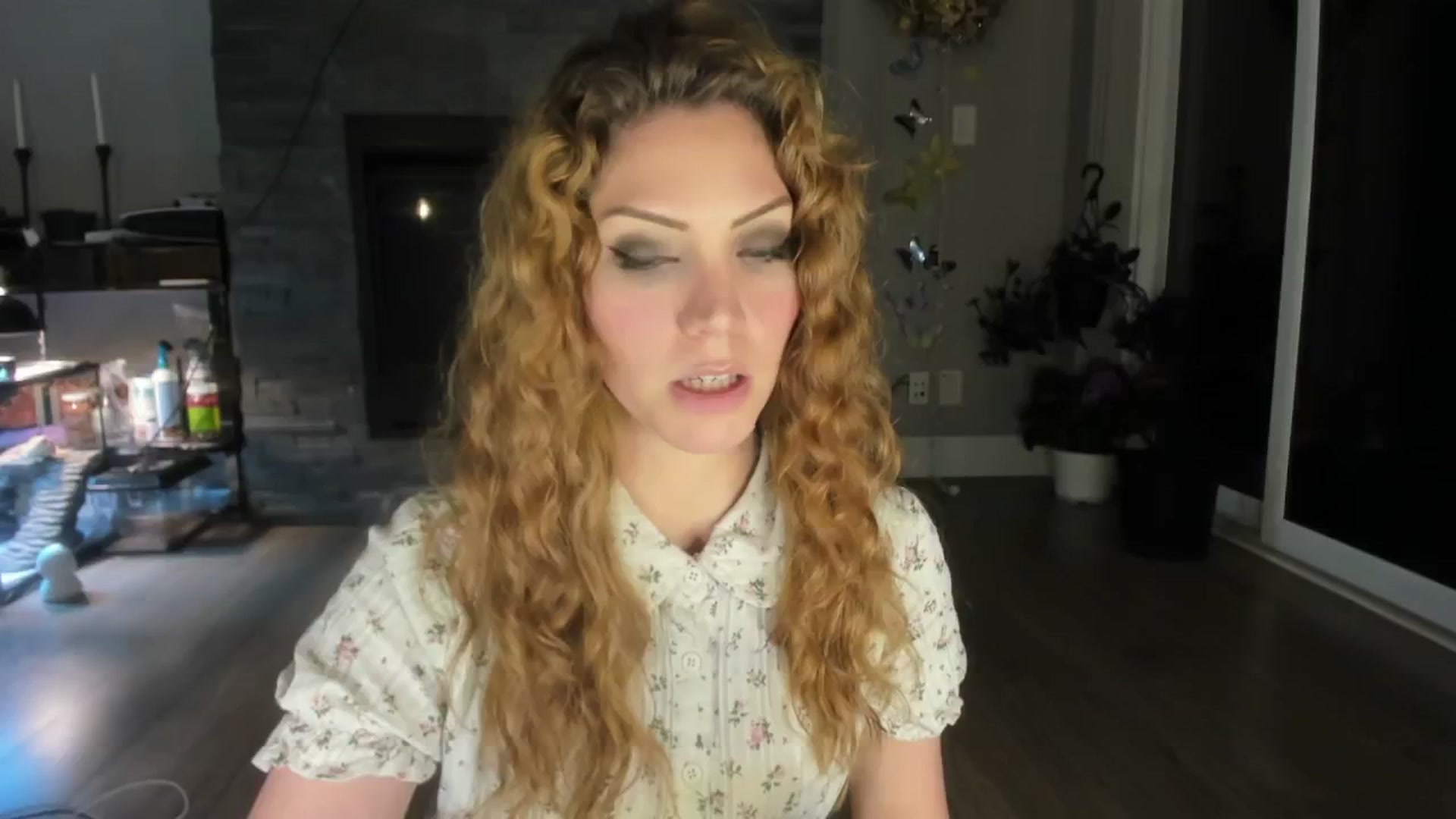 Gallery image thumbnail from Laurel's myfreecams stream on, 05/28/2024, 03:20 image 8 of 20