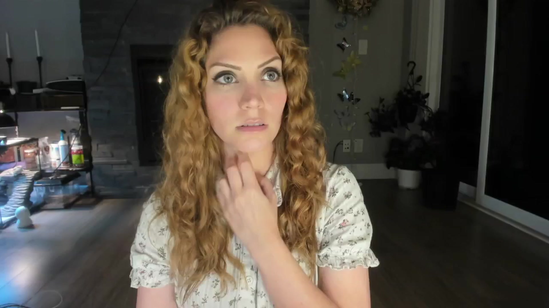 Gallery image thumbnail from Laurel's myfreecams stream on, 05/28/2024, 03:20 image 5 of 20