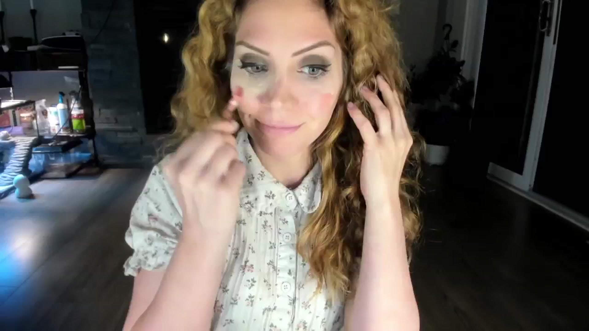 Gallery image thumbnail from Laurel's myfreecams stream on, 05/28/2024, 04:59 image 3 of 20