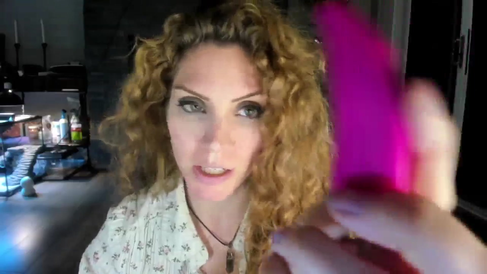 Gallery image thumbnail from Laurel's myfreecams stream on, 05/28/2024, 07:01 image 14 of 20