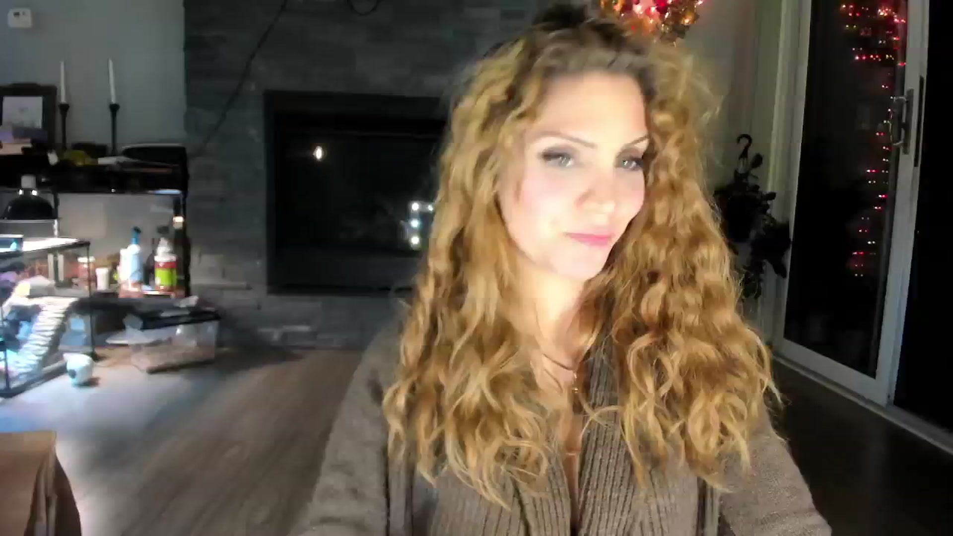 Gallery image thumbnail from Laurel's myfreecams stream on, 06/07/2024, 08:26 image 2 of 20