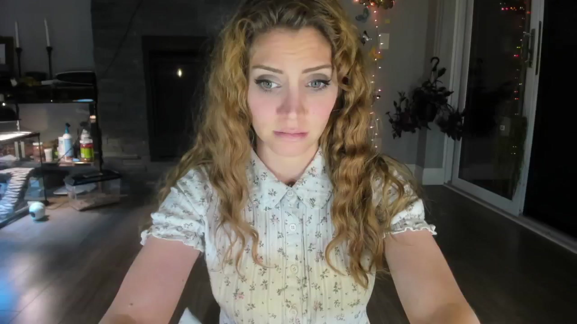 Gallery image thumbnail from Laurel's myfreecams stream on, 06/08/2024, 04:43 image 9 of 20
