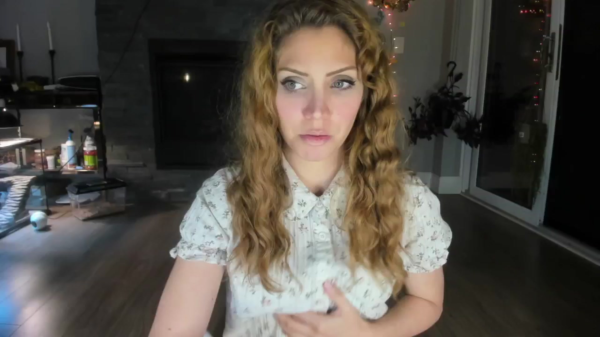Gallery image thumbnail from Laurel's myfreecams stream on, 06/08/2024, 04:43 image 6 of 20