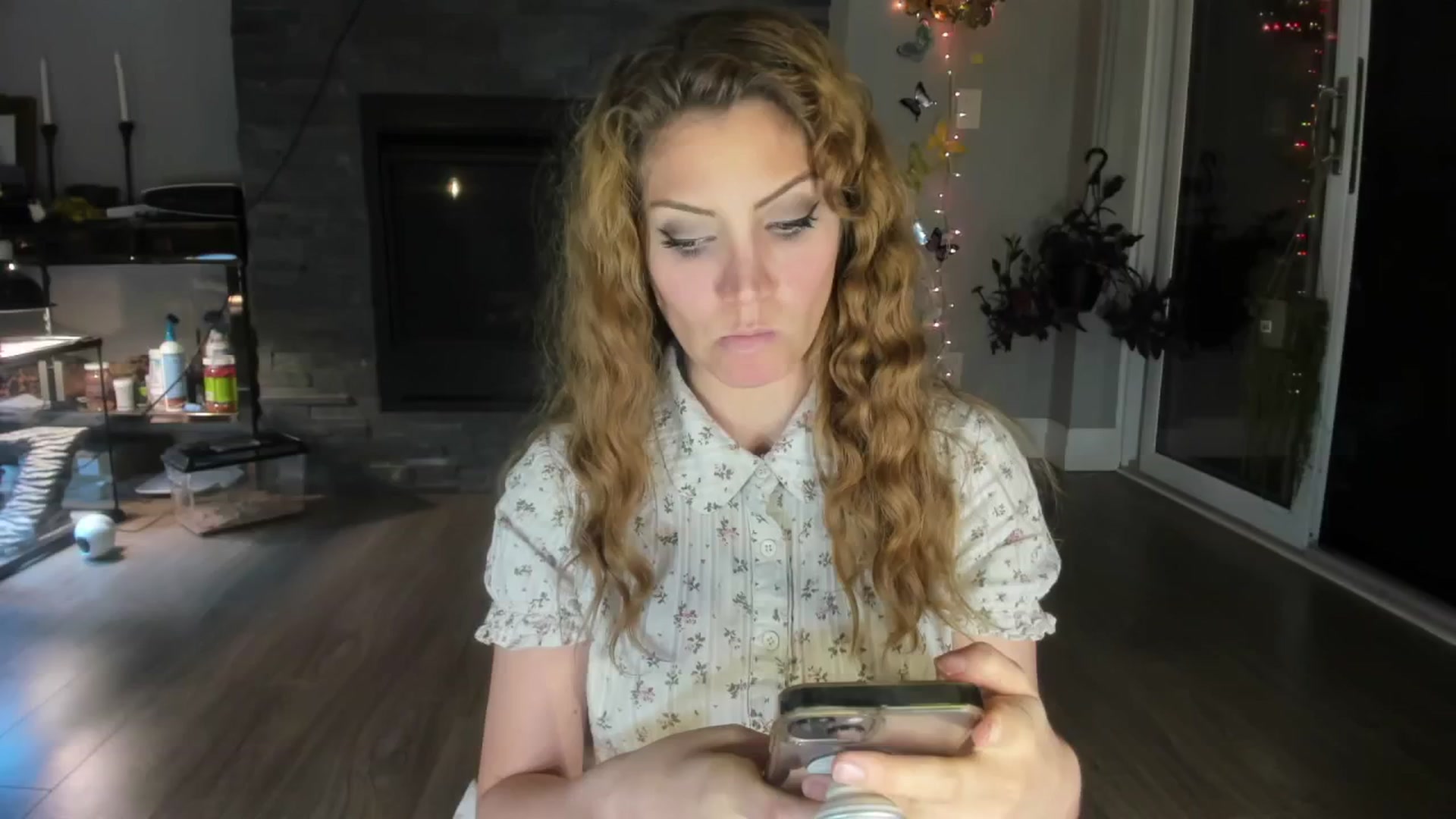 Gallery image thumbnail from Laurel's myfreecams stream on, 06/08/2024, 04:43 image 10 of 20