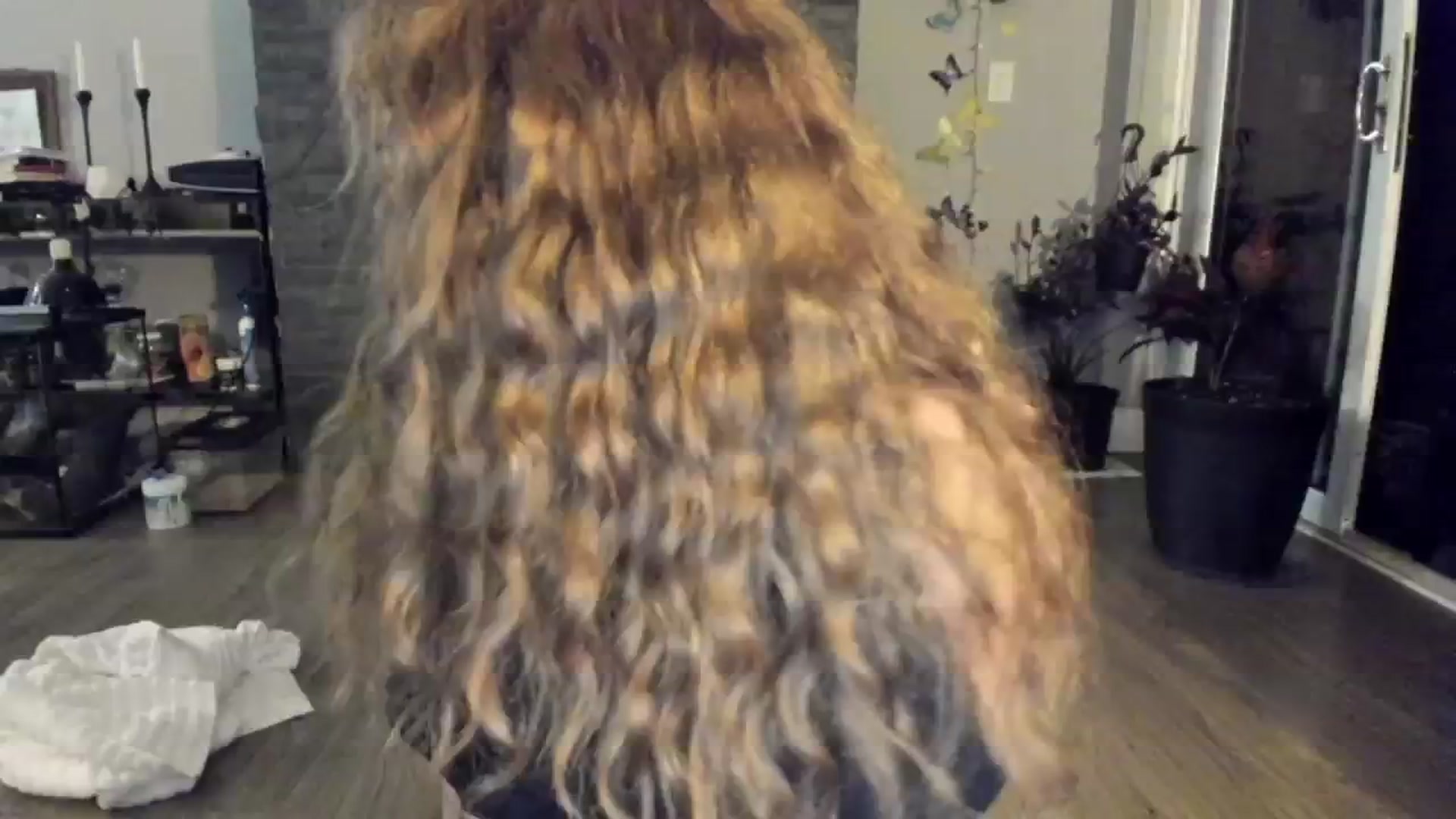 Gallery image thumbnail from Laurel's myfreecams stream on, 06/29/2024, 08:09 image 14 of 20