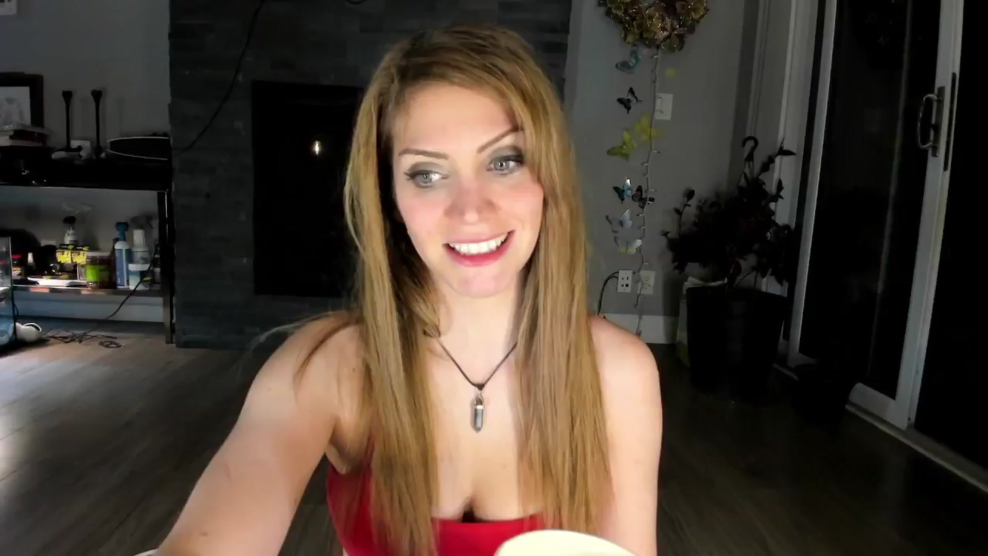 Gallery image thumbnail from Laurel's myfreecams stream on, 07/07/2024, 05:05 image 1 of 20
