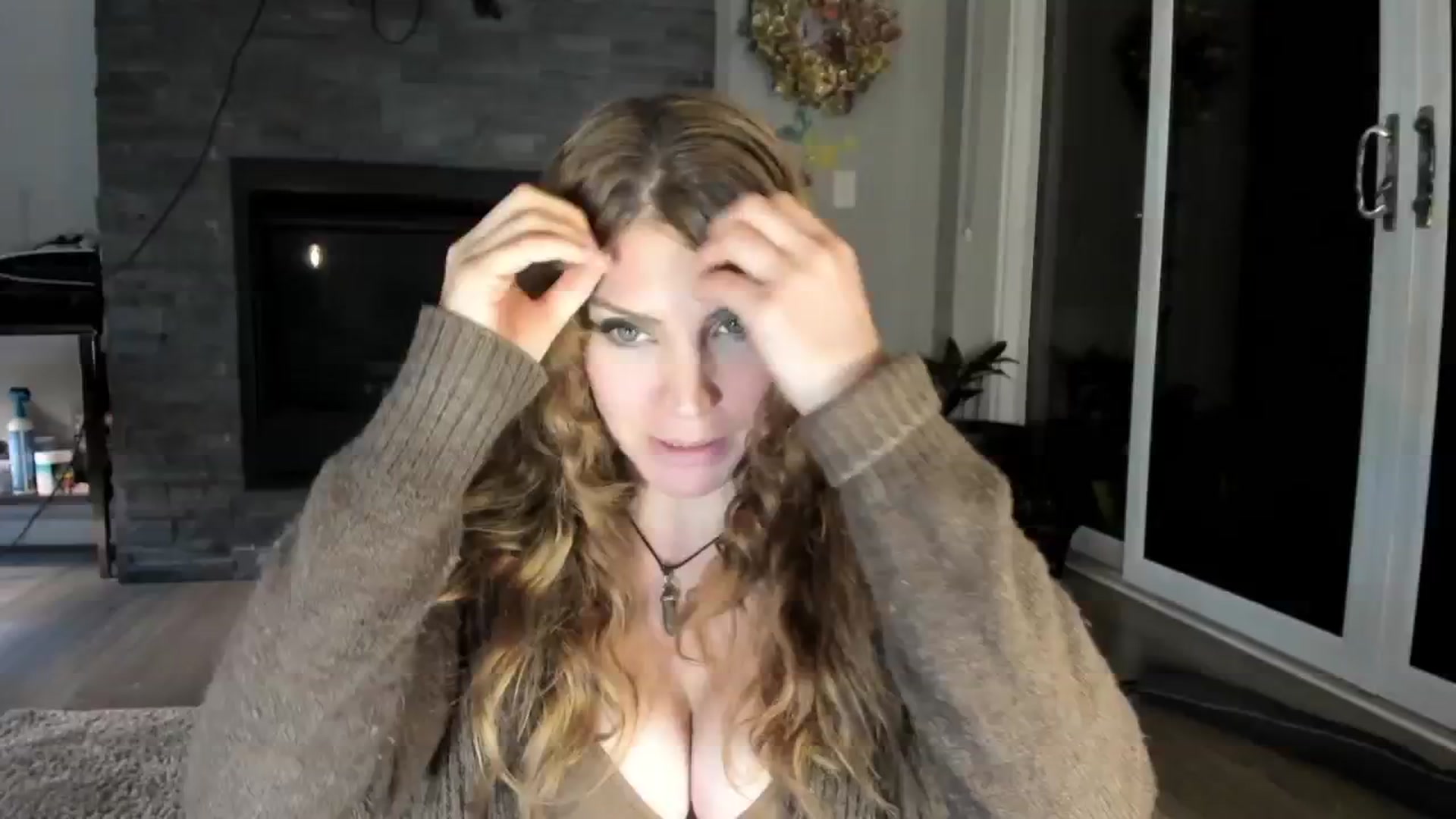 Gallery image thumbnail from Laurel's myfreecams stream on, 07/15/2024, 04:08 image 9 of 20