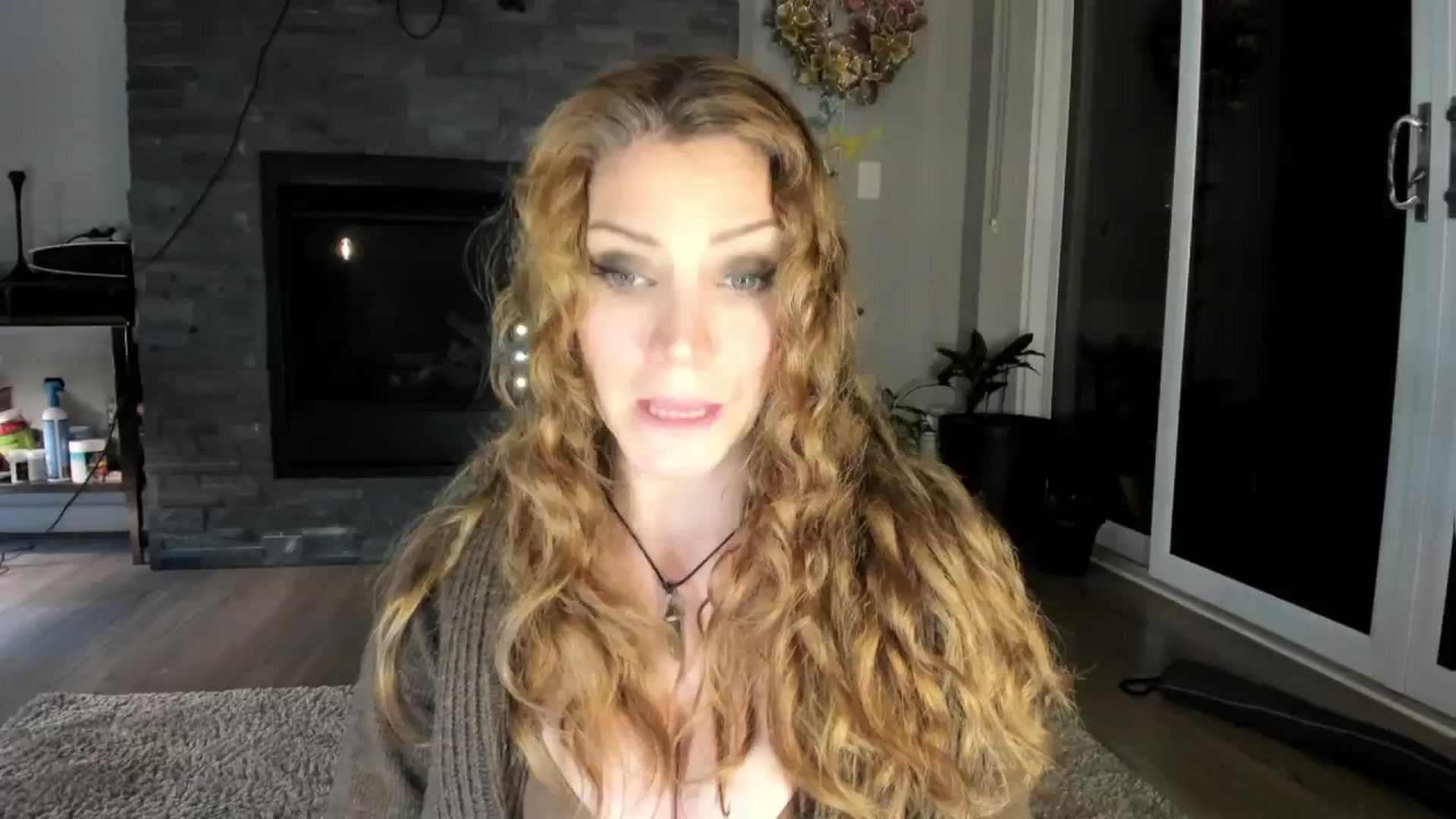 Gallery image thumbnail from Laurel's myfreecams stream on, 07/15/2024, 04:08 image 3 of 20