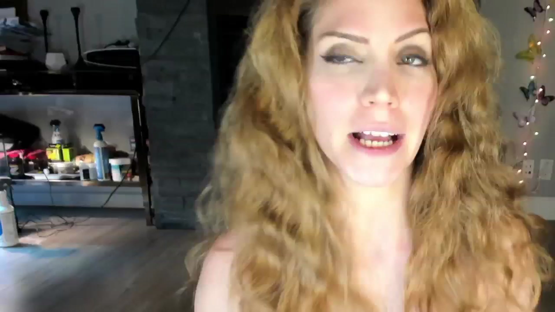 Gallery image thumbnail from Laurel's myfreecams stream on, 07/17/2024, 05:09 image 1 of 20