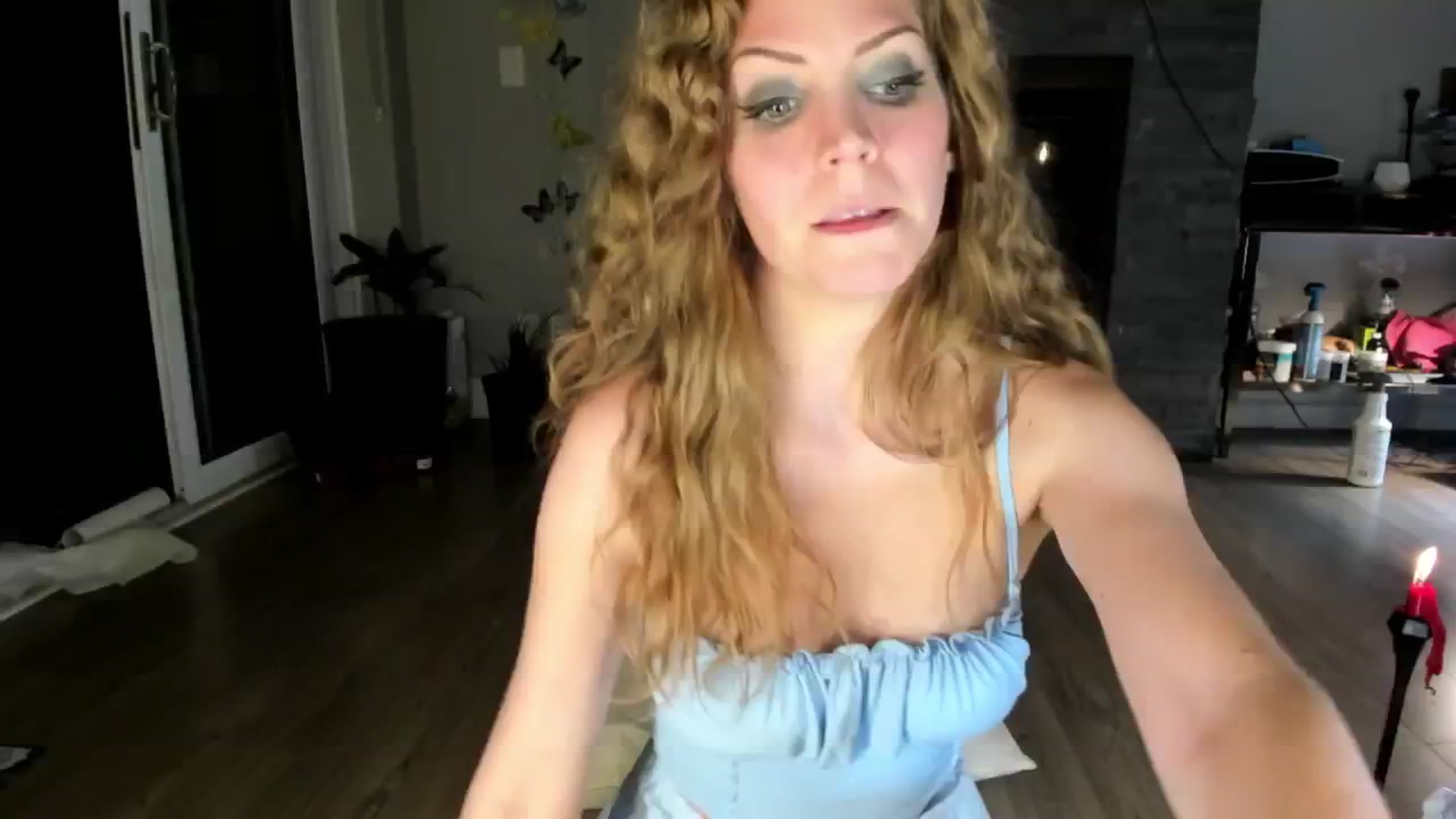 Gallery image thumbnail from Laurel's myfreecams stream on, 07/20/2024, 09:21 image 10 of 20