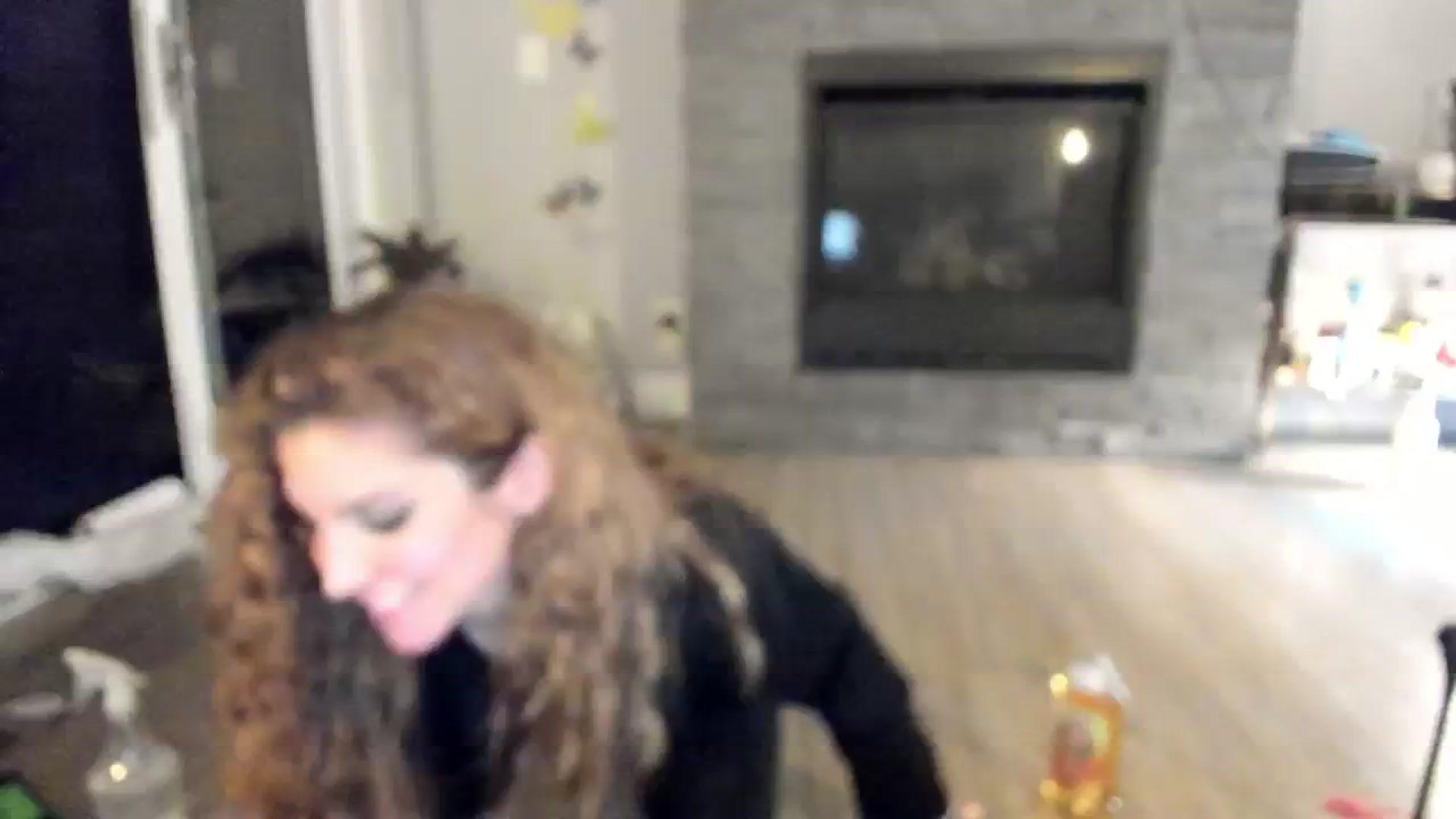 Gallery image thumbnail from Laurel's myfreecams stream on, 07/20/2024, 10:18 image 1 of 20