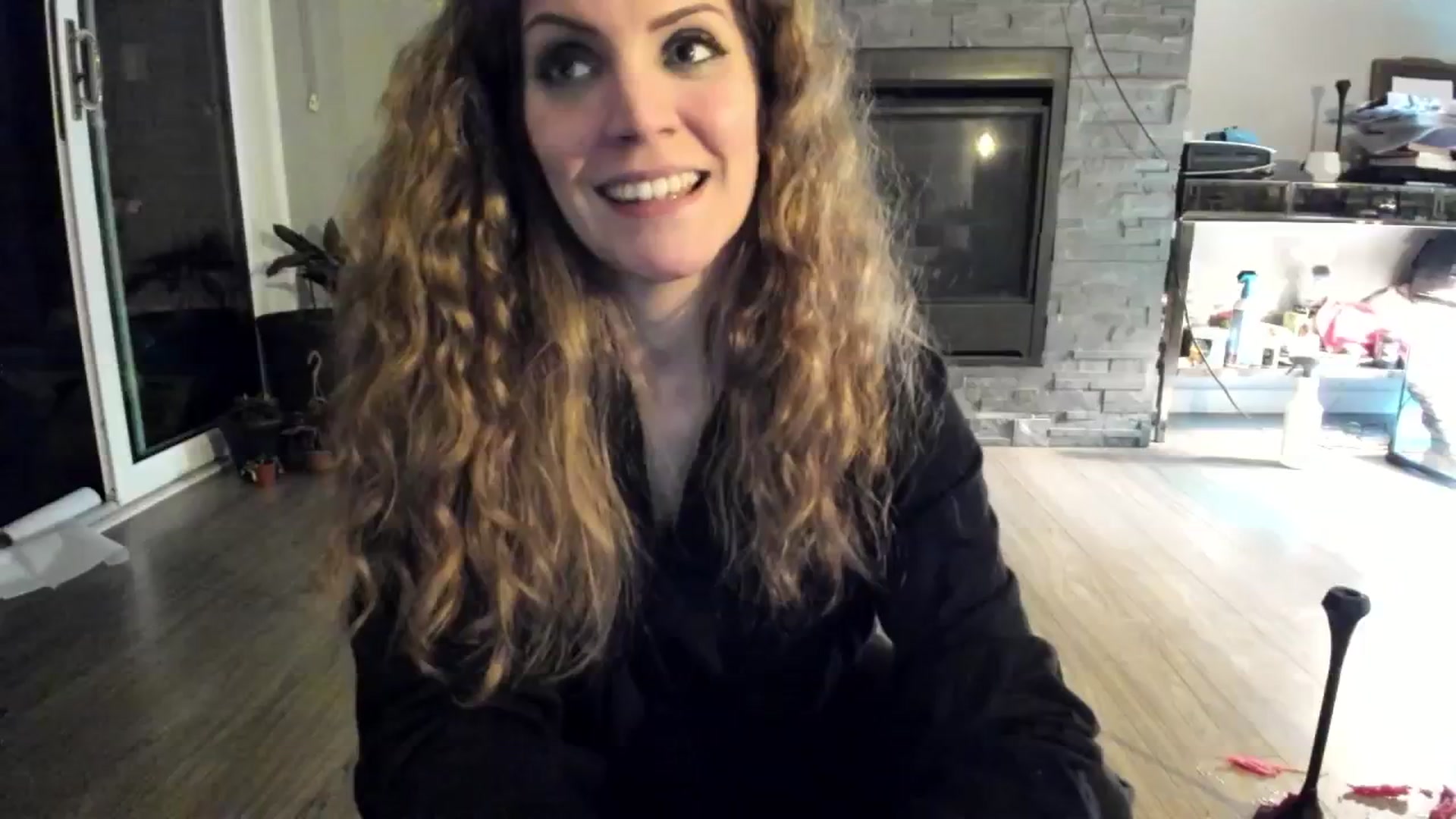 Gallery image thumbnail from Laurel's myfreecams stream on, 07/20/2024, 10:18 image 6 of 20
