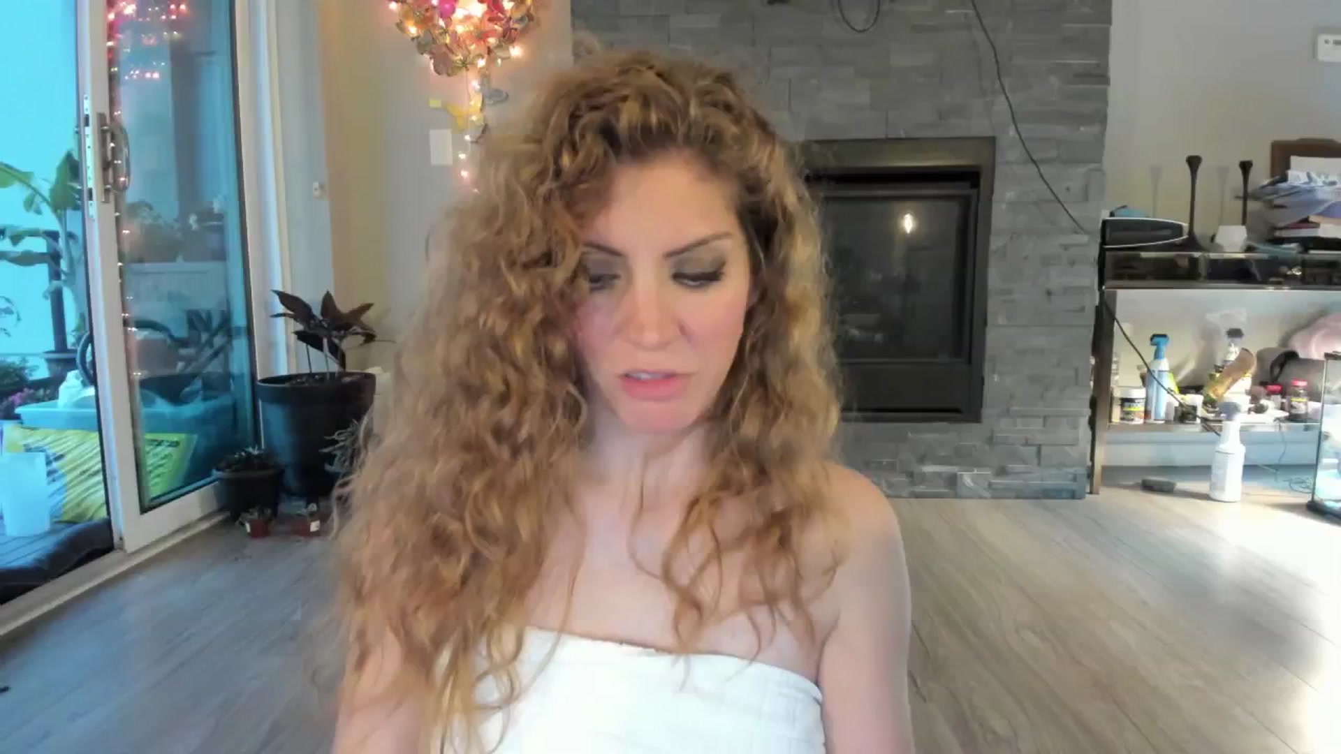 Gallery image thumbnail from Laurel's myfreecams stream on, 07/24/2024, 11:30 image 7 of 20