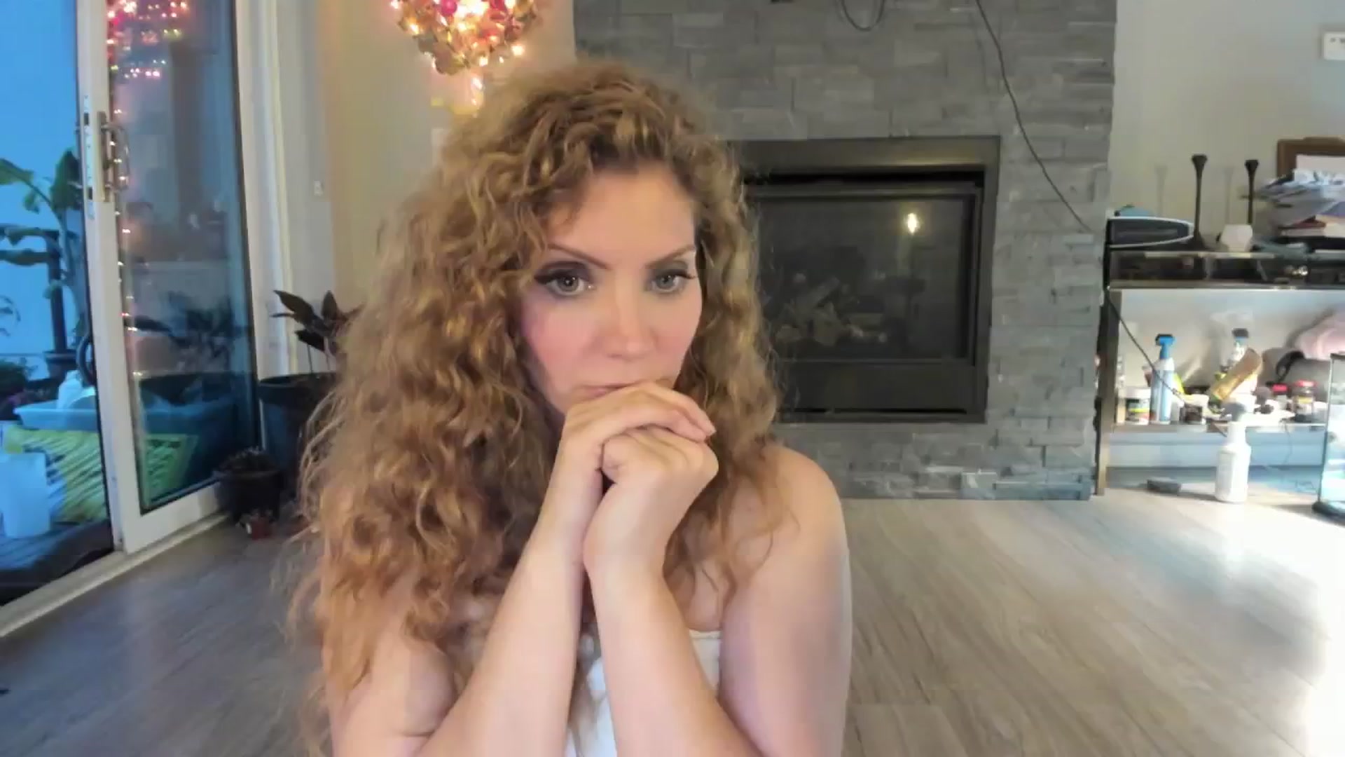 Gallery image thumbnail from Laurel's myfreecams stream on, 07/24/2024, 11:30 image 4 of 20