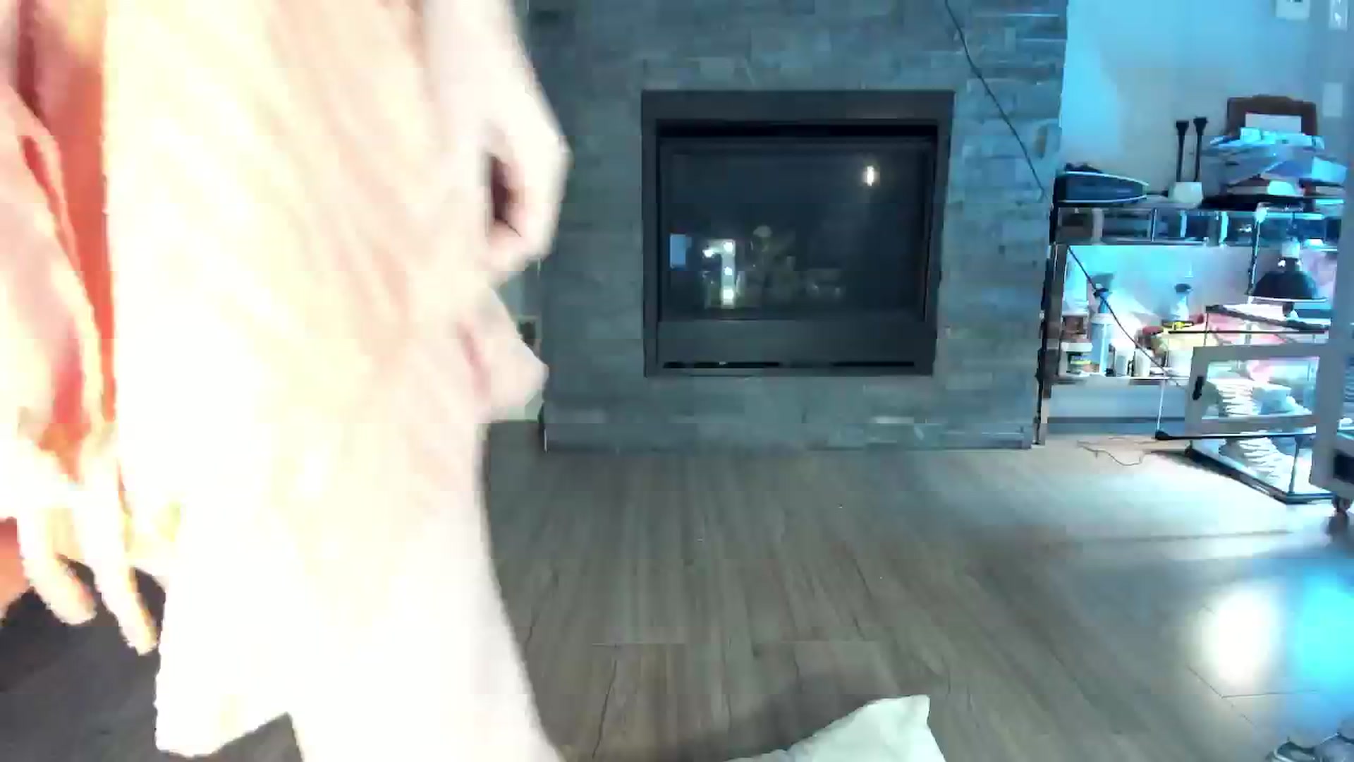 Gallery image thumbnail from Laurel's myfreecams stream on, 08/10/2024, 06:26 image 10 of 20