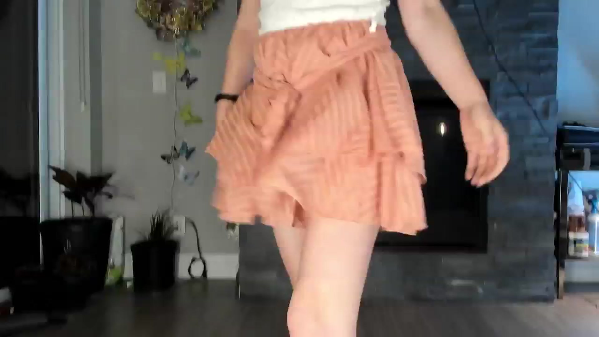 Gallery image thumbnail from Laurel's myfreecams stream on, 08/10/2024, 06:48 image 6 of 20