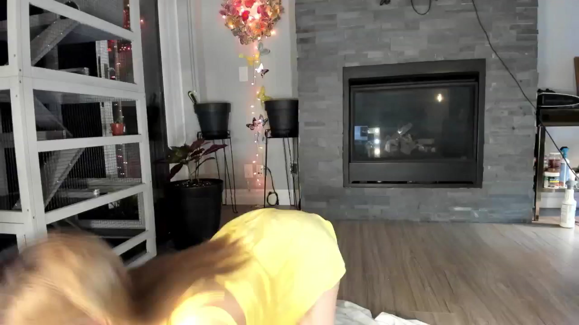 Gallery image thumbnail from Laurel's myfreecams stream on, 08/16/2024, 06:22 image 6 of 20