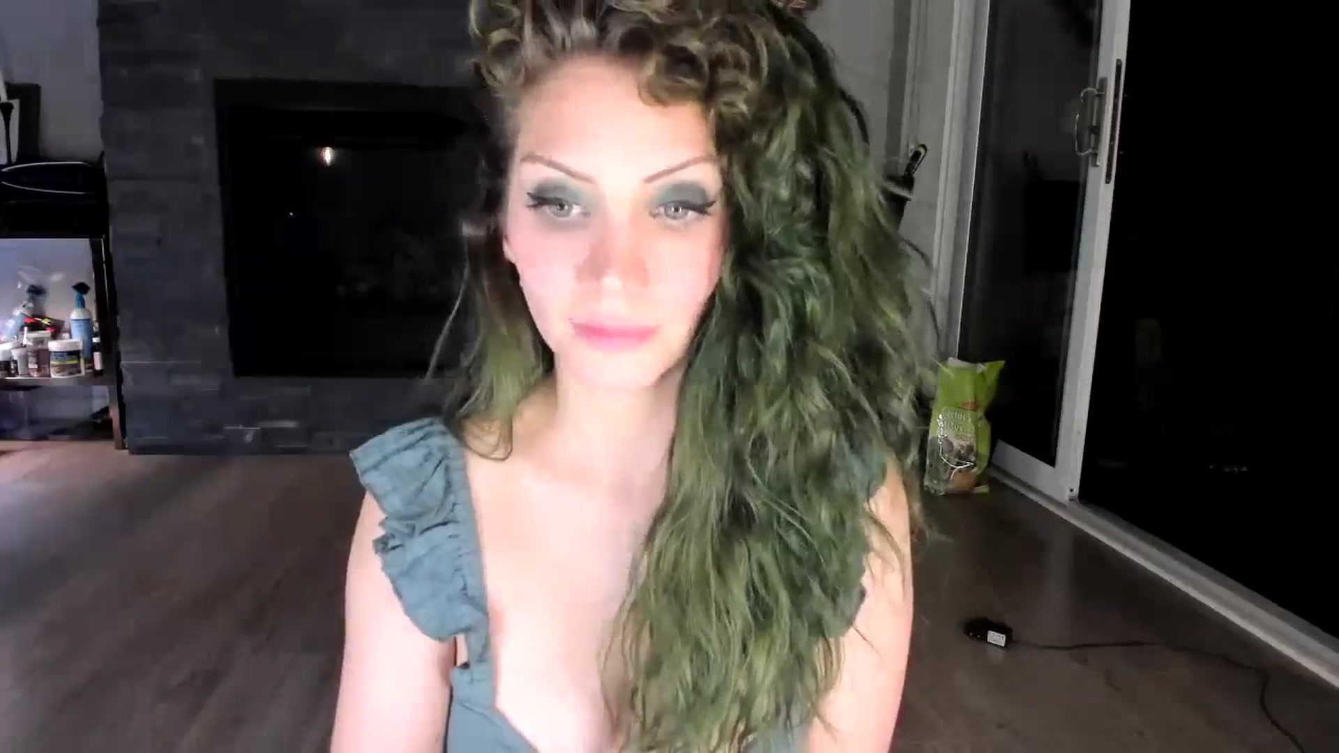 Gallery image thumbnail from Laurel's myfreecams stream on, 08/31/2024, 06:51 image 18 of 20